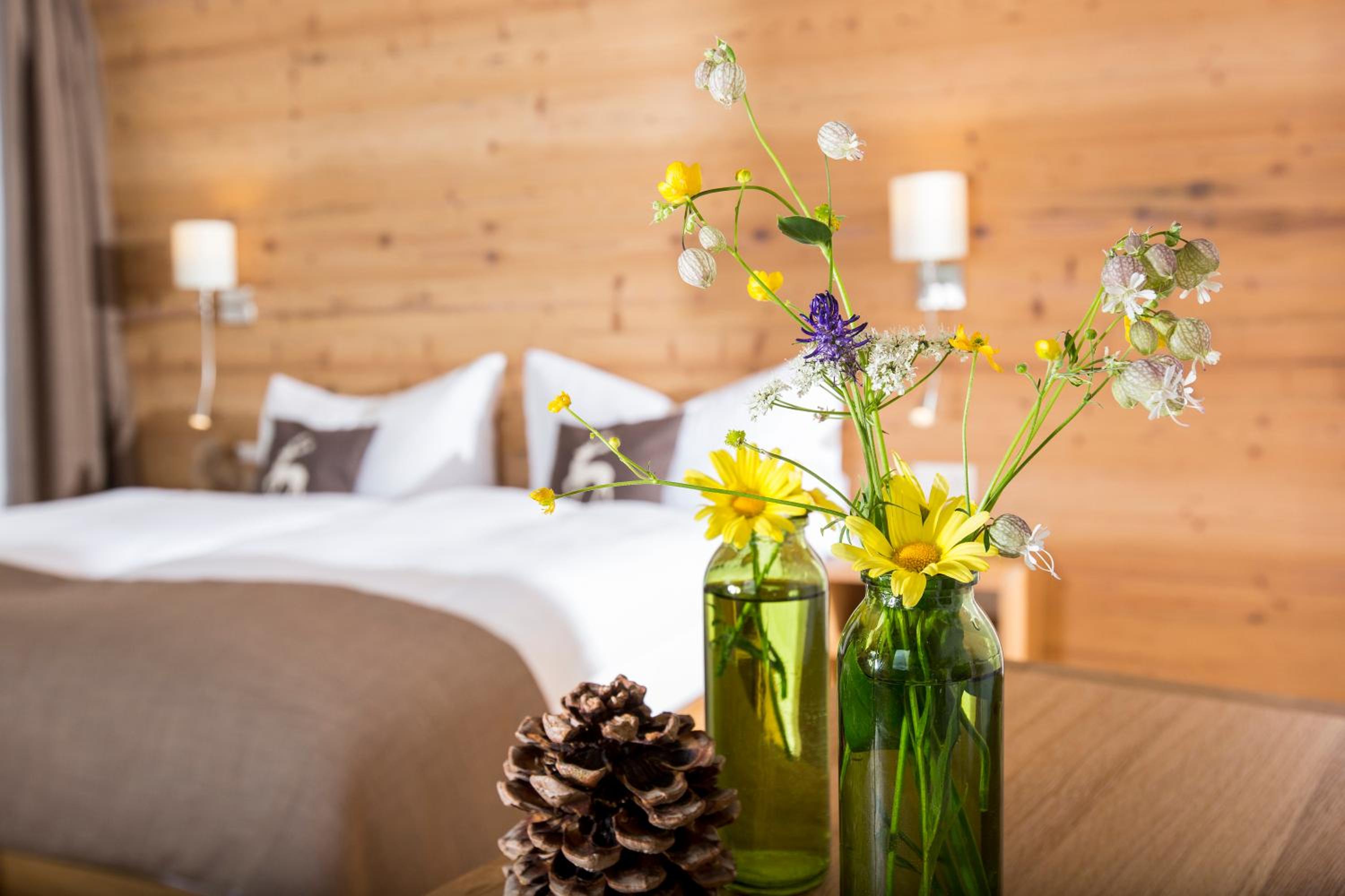 Junior Suite with Balcony and Matterhorn View photo 3