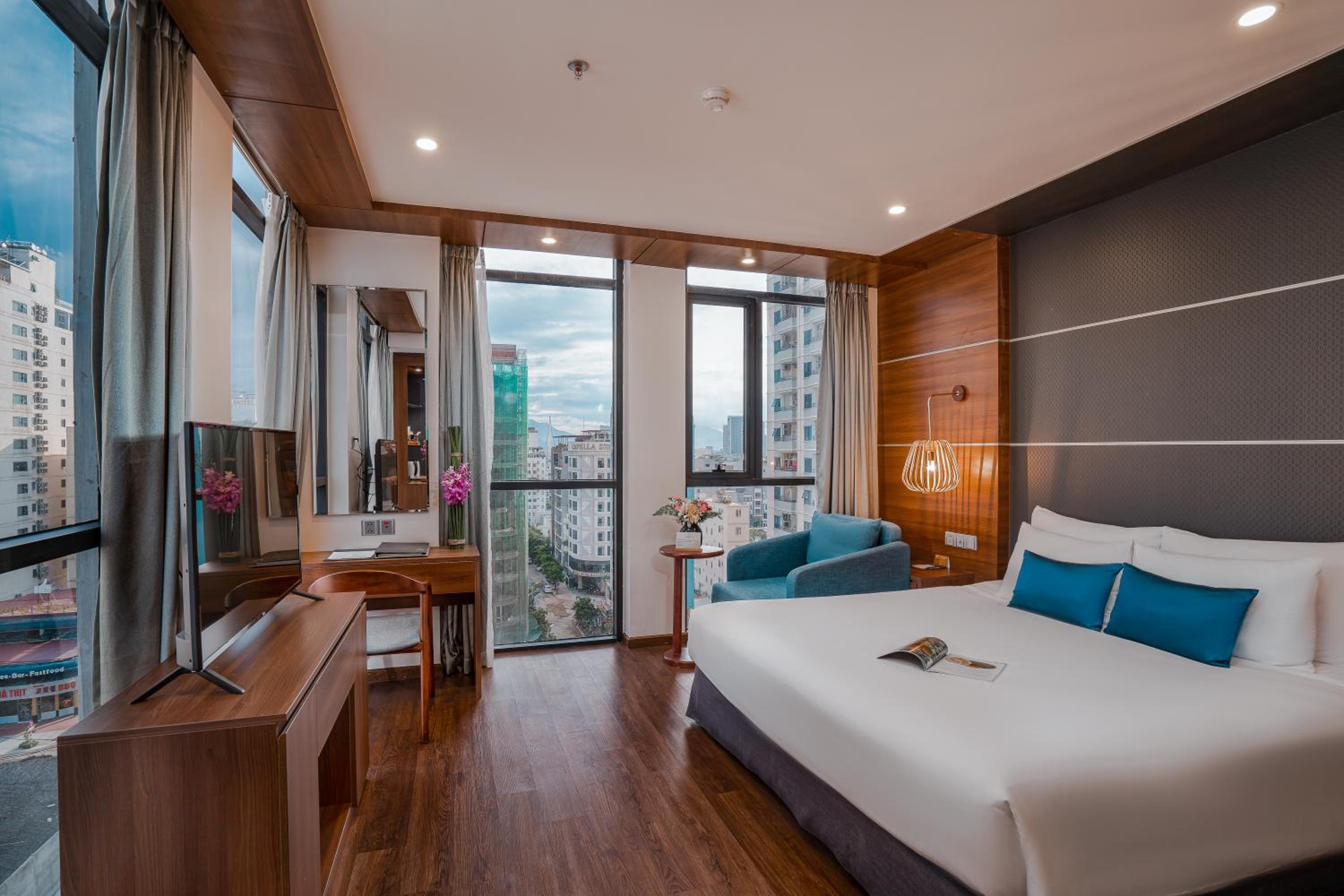 Superior Double Room with City View - Afternoon Tea Included