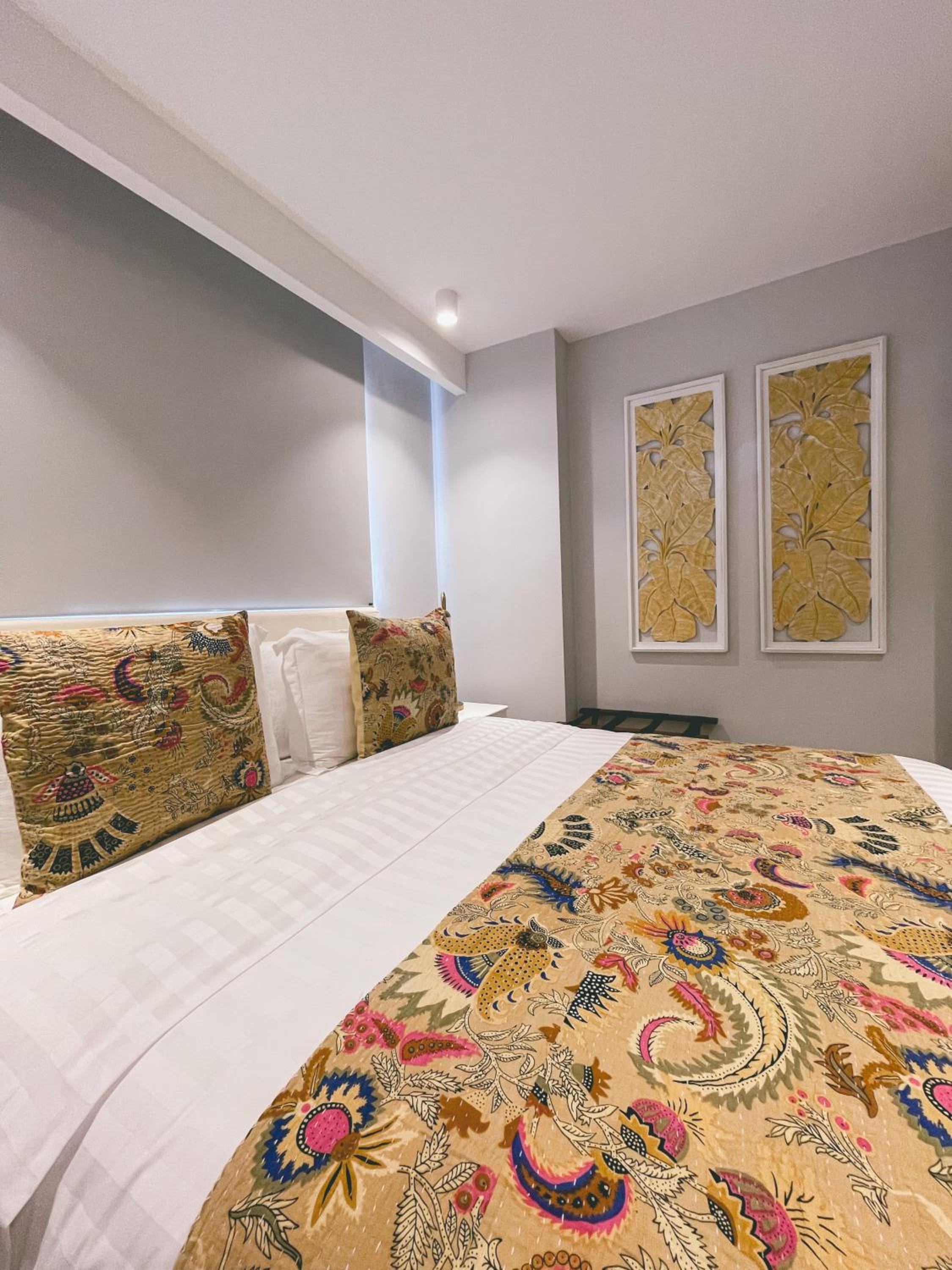 Deluxe Room - Photo 4