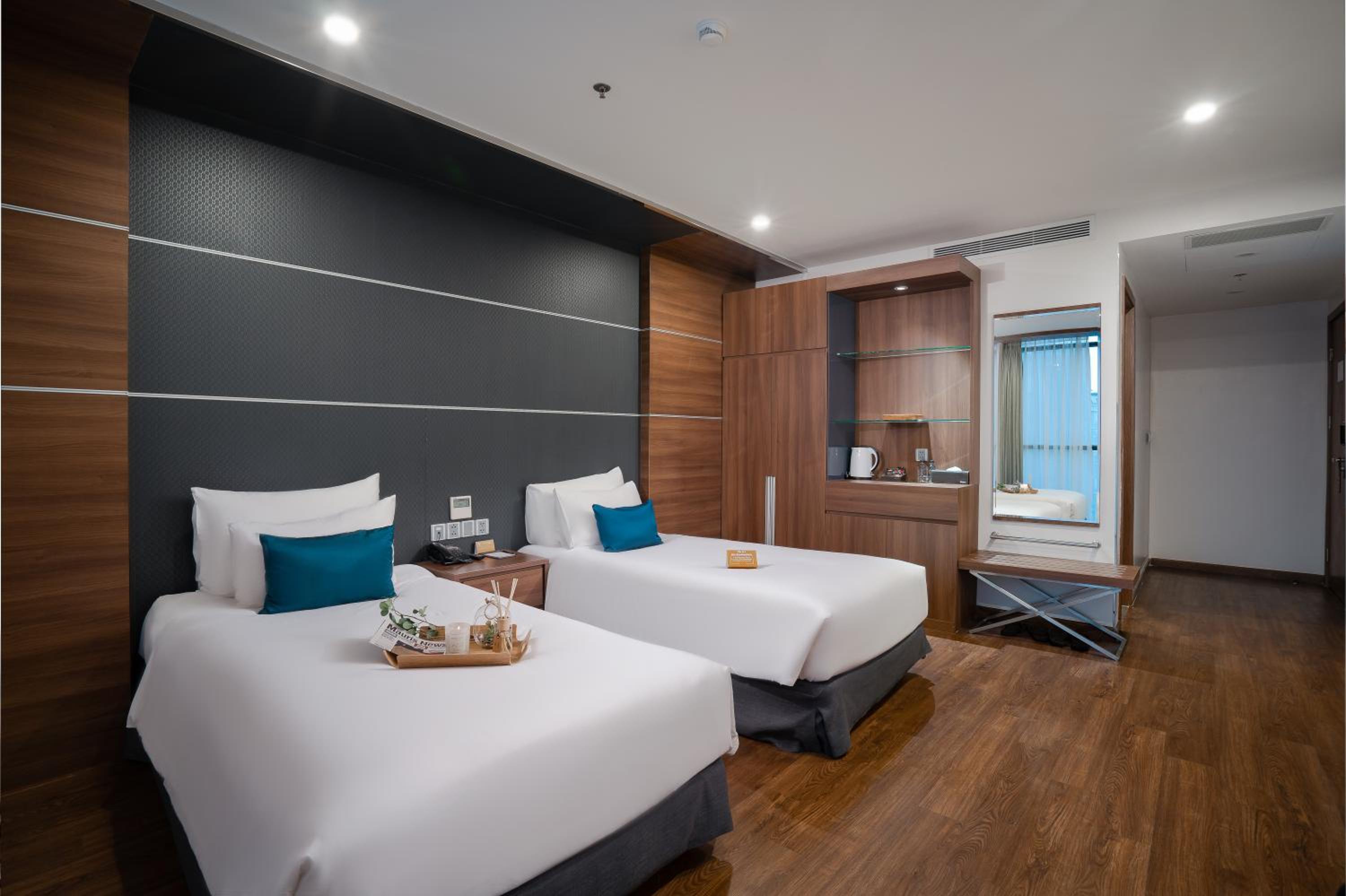 Superior Twin Room with City View - Afternoon Tea Included  photo 3