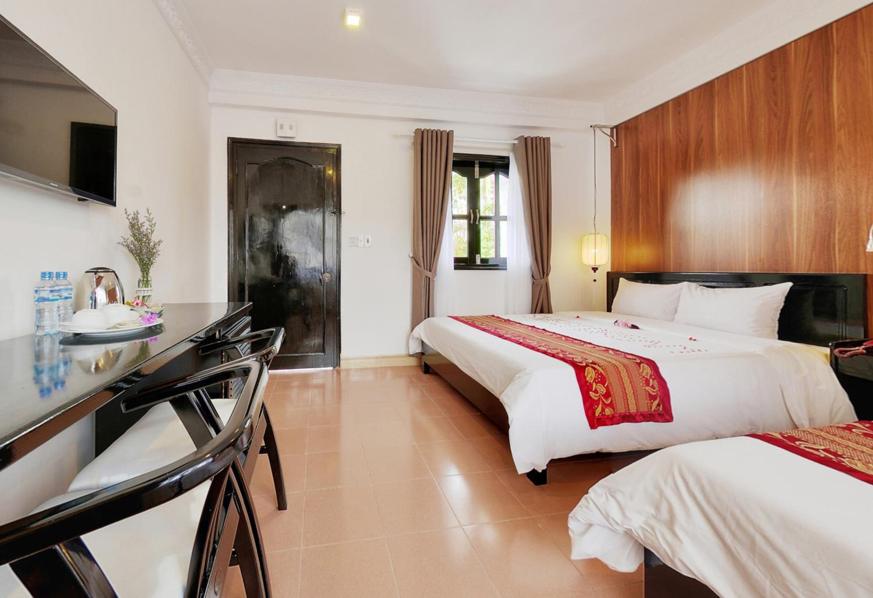 Superior Triple Room
