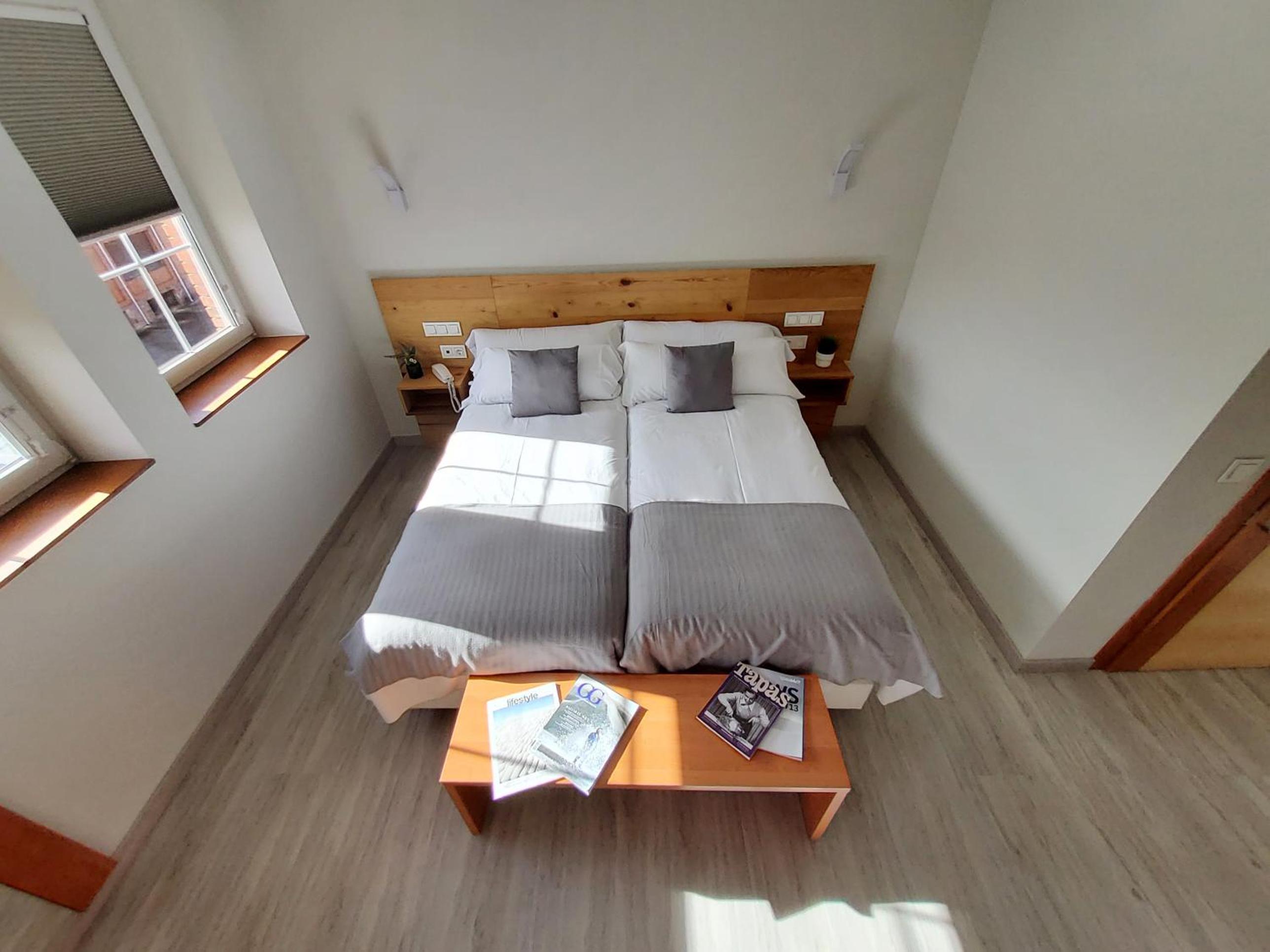 Twin Room - Photo 1