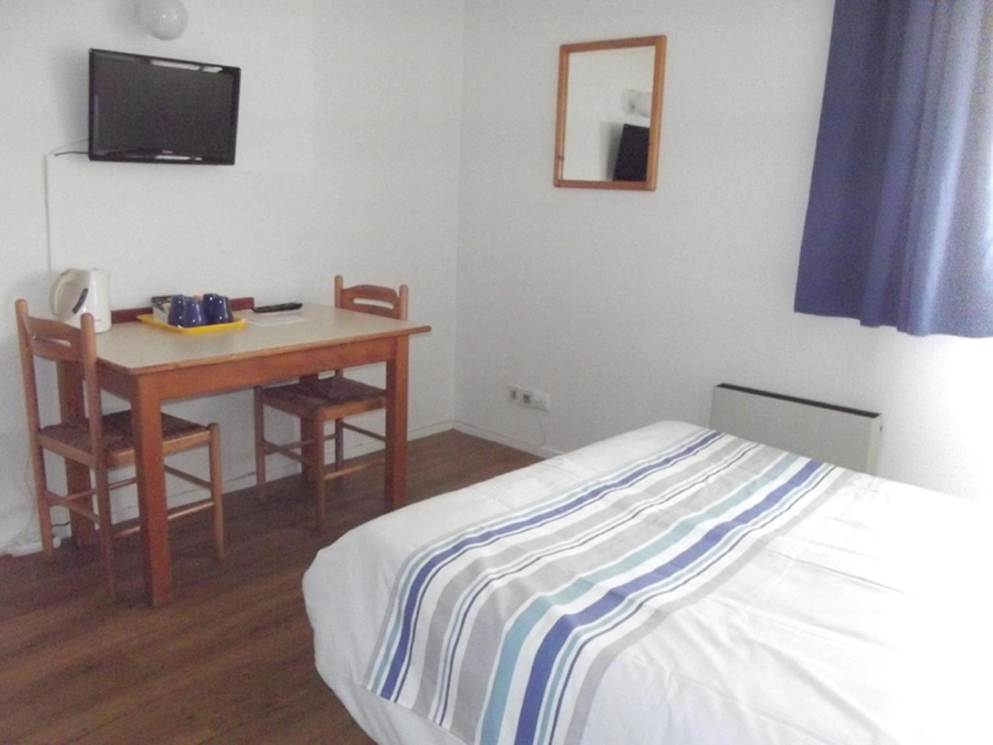 Family Room (2 Adults + 2 Children) photo 1