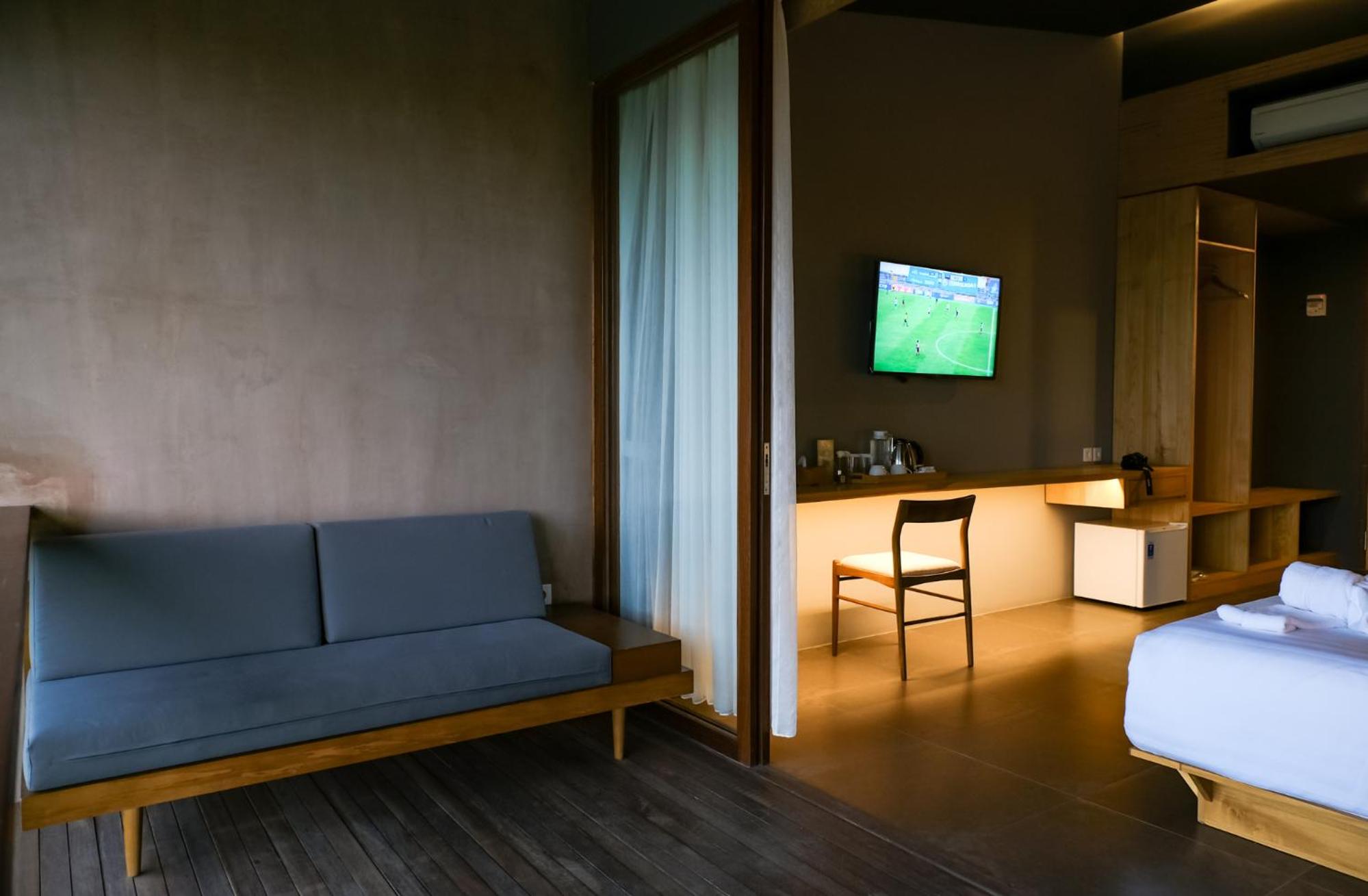 Deluxe Twin Room - Photo 3