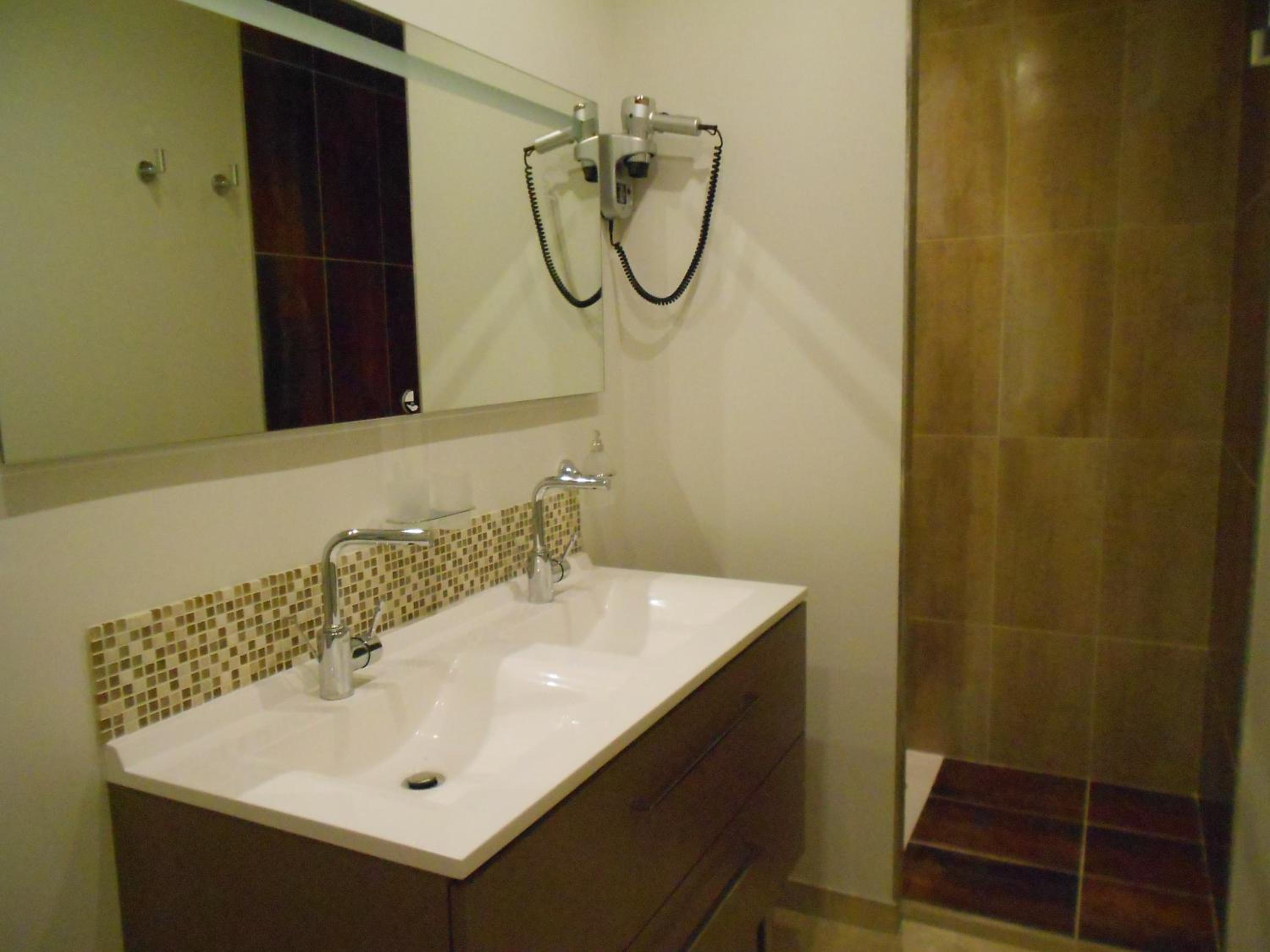 Family Suite - Photo 2