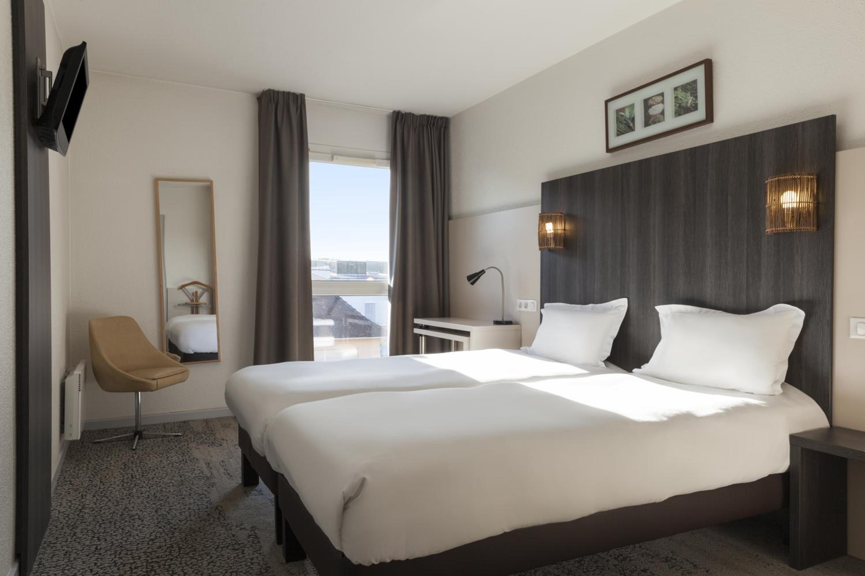 Comfort Double Room with fan photo 3