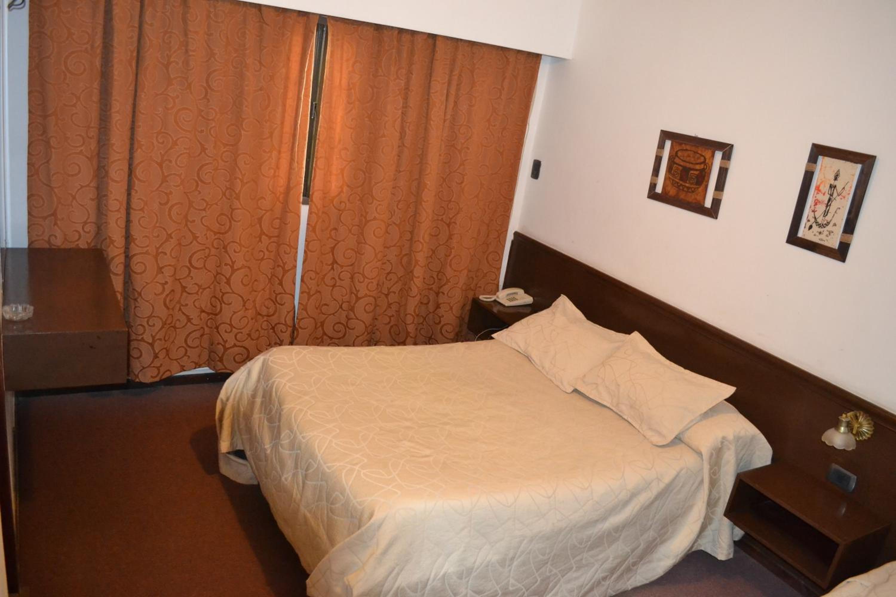 Economy Double or Twin Room photo 1