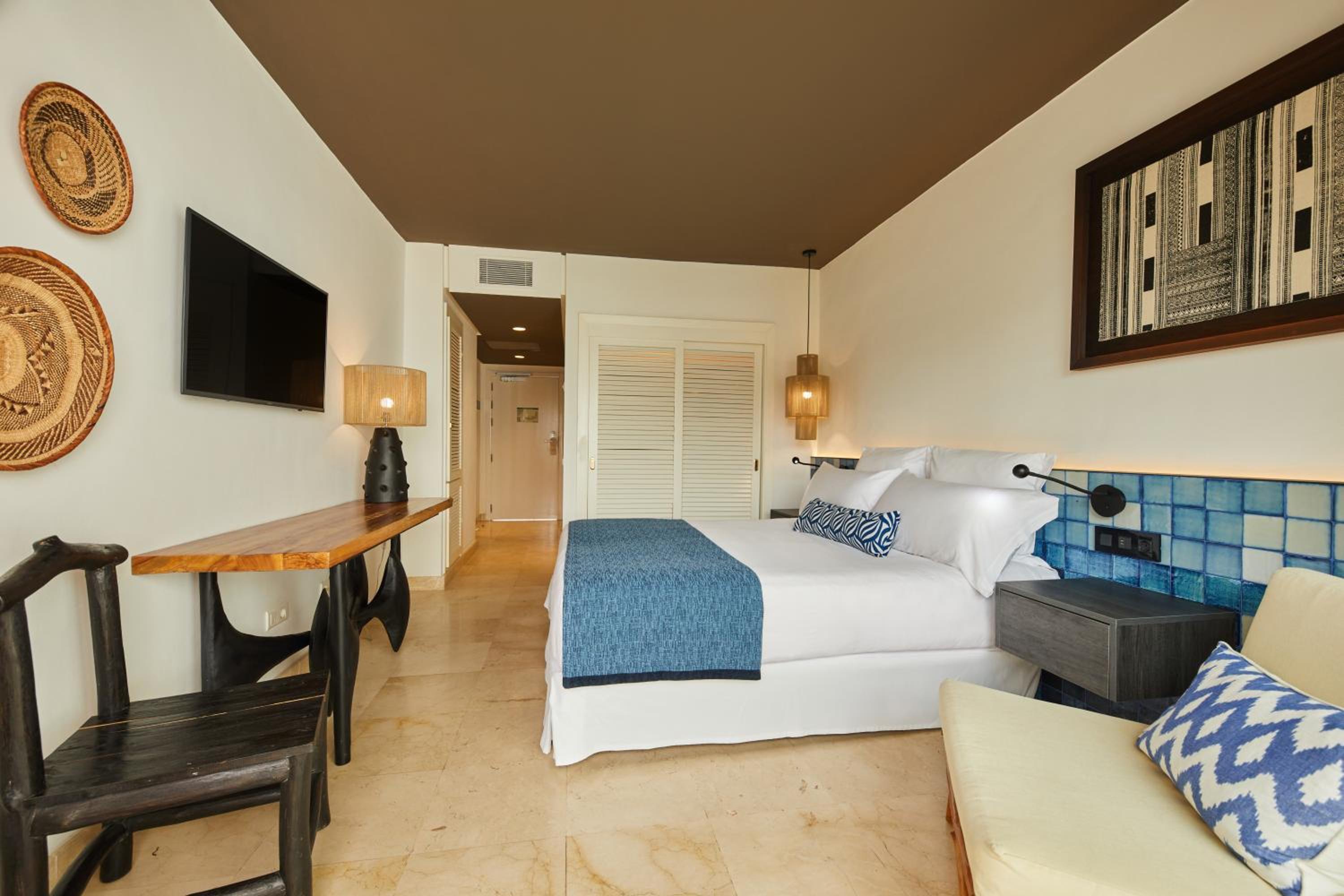 Double Room - Photo 2