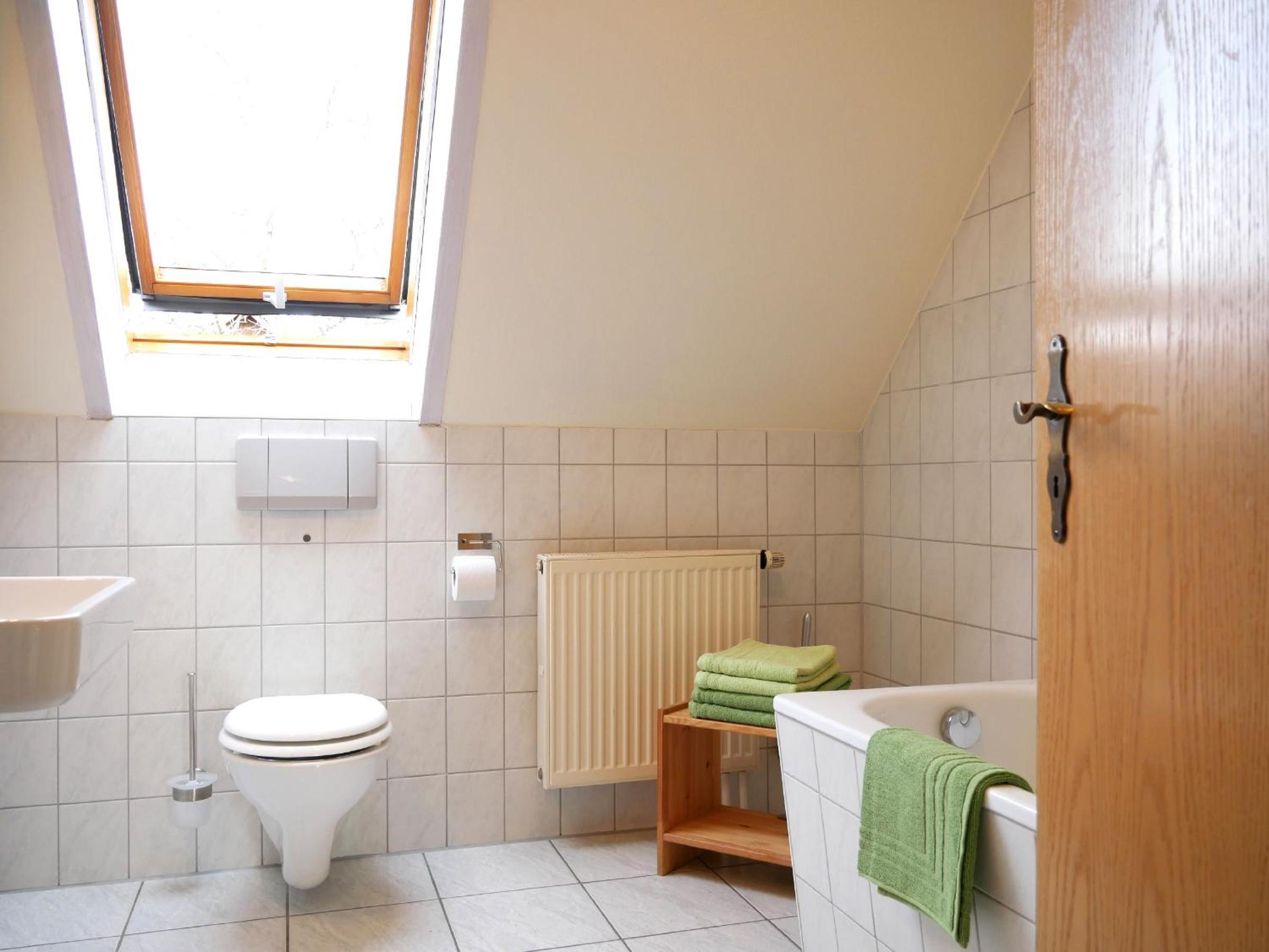 Two-Bedroom Deluxe Apartment with Garden View photo 3