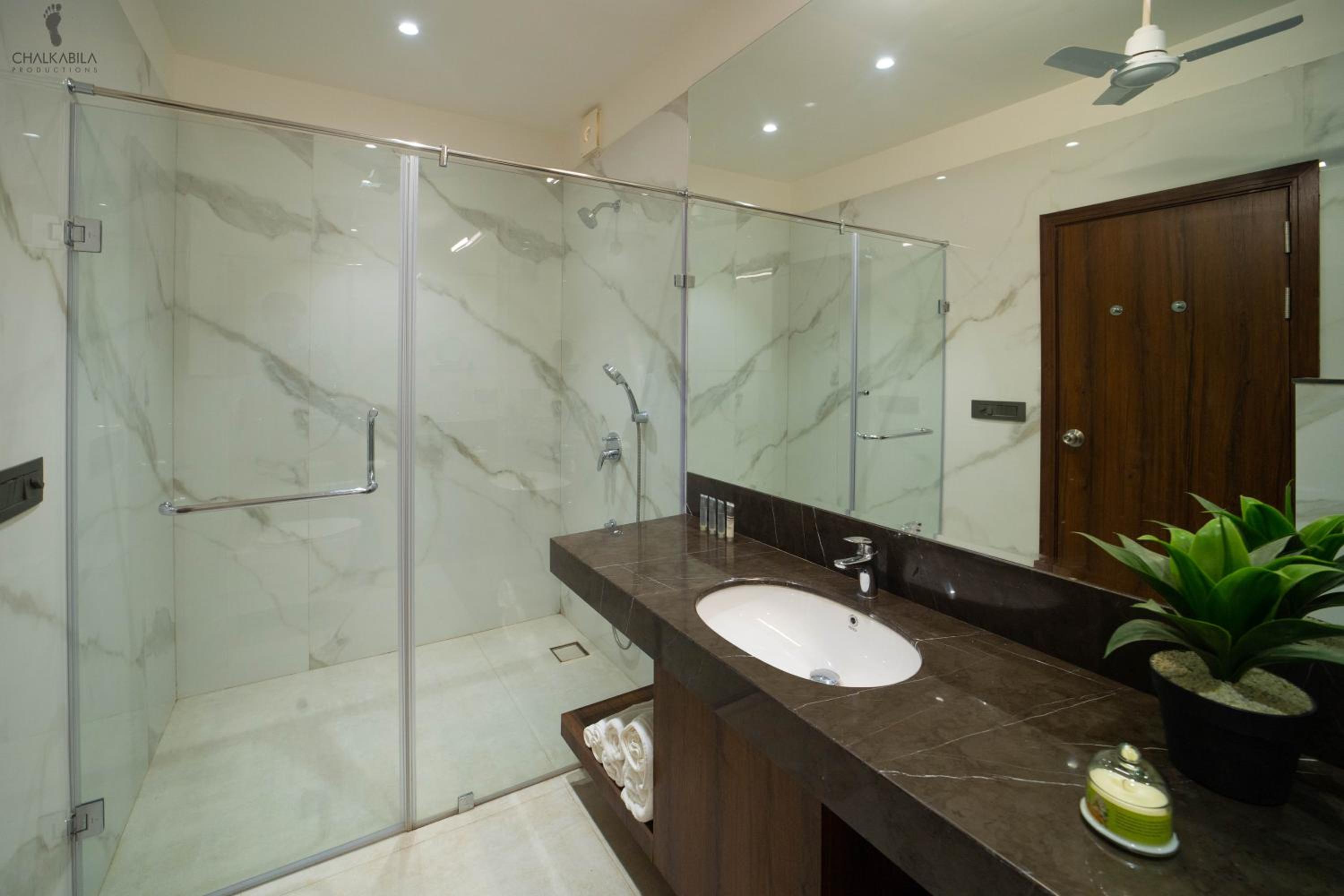Premium Room - Photo 6