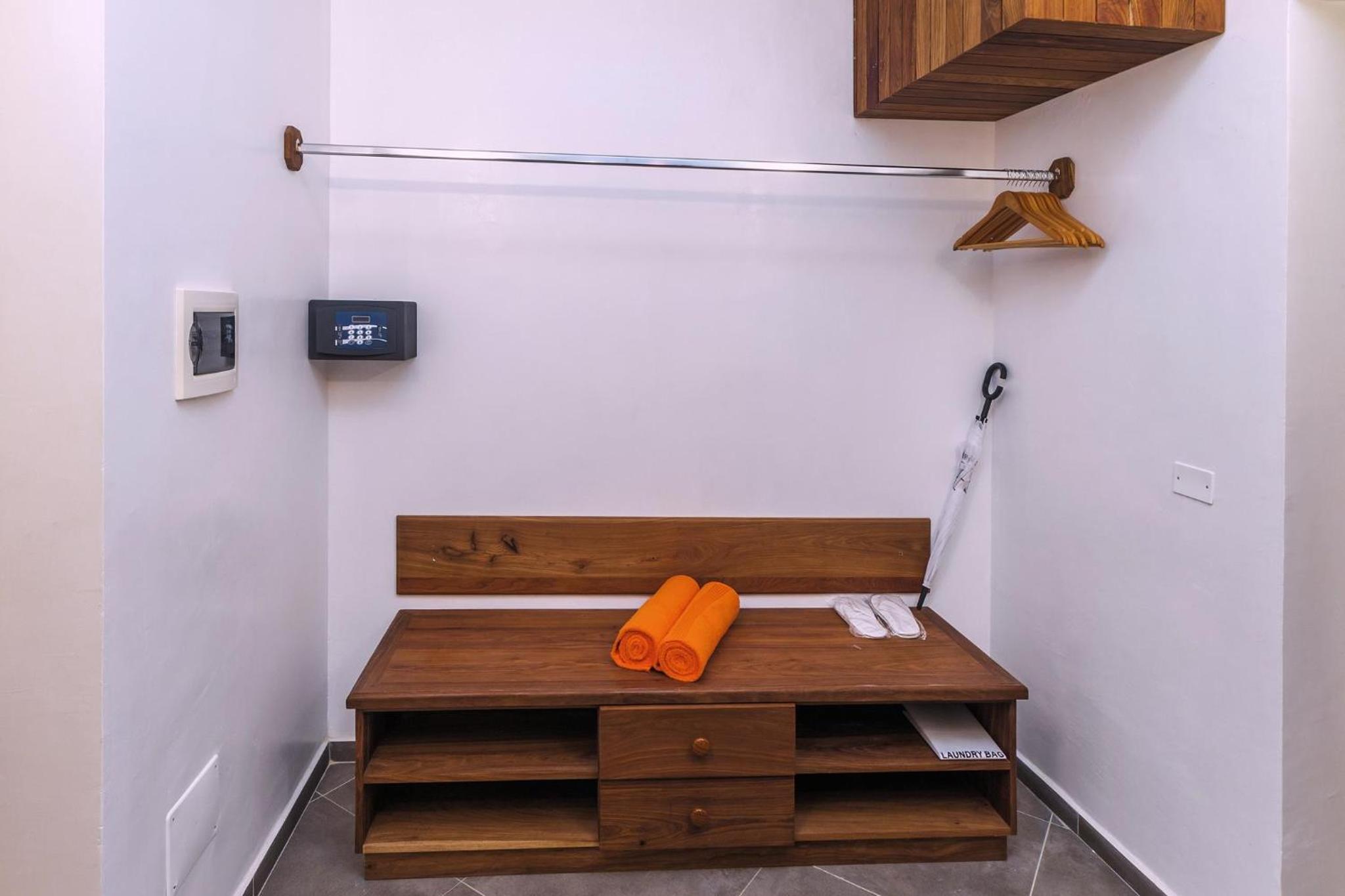 Superior Twin Room photo 2
