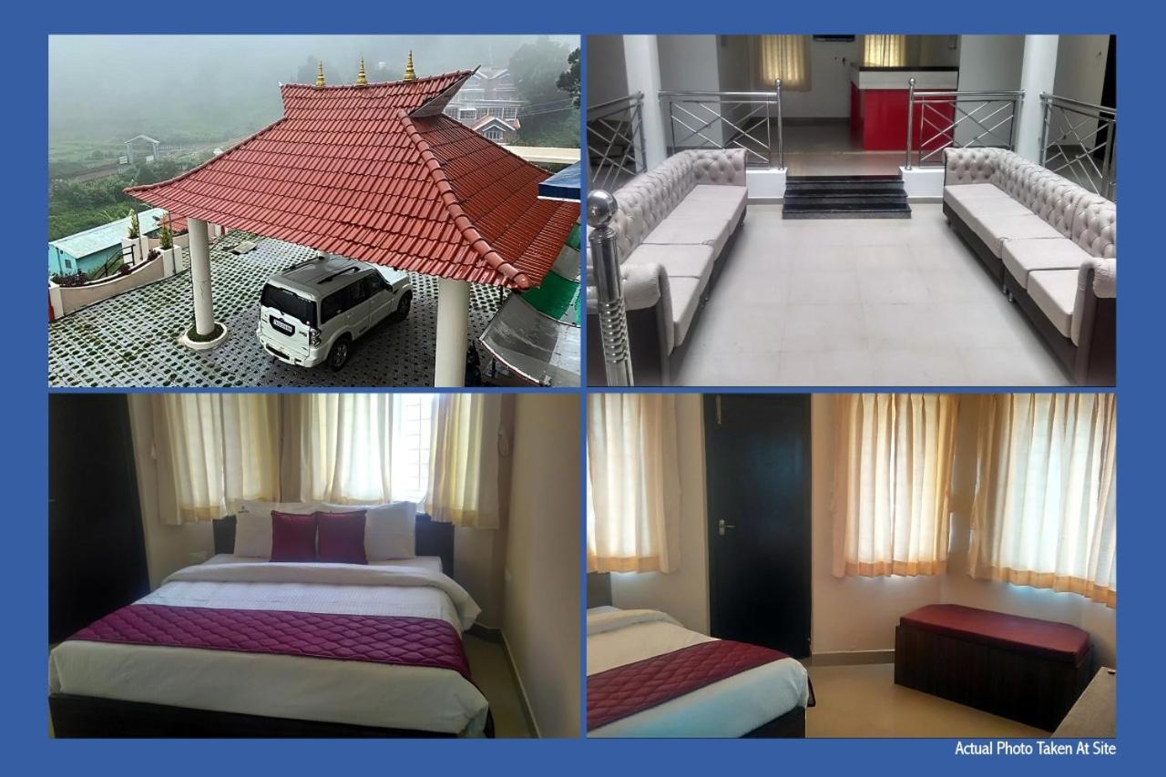 Deluxe Double Room (2 Adults + 1 Child) - Photo 1