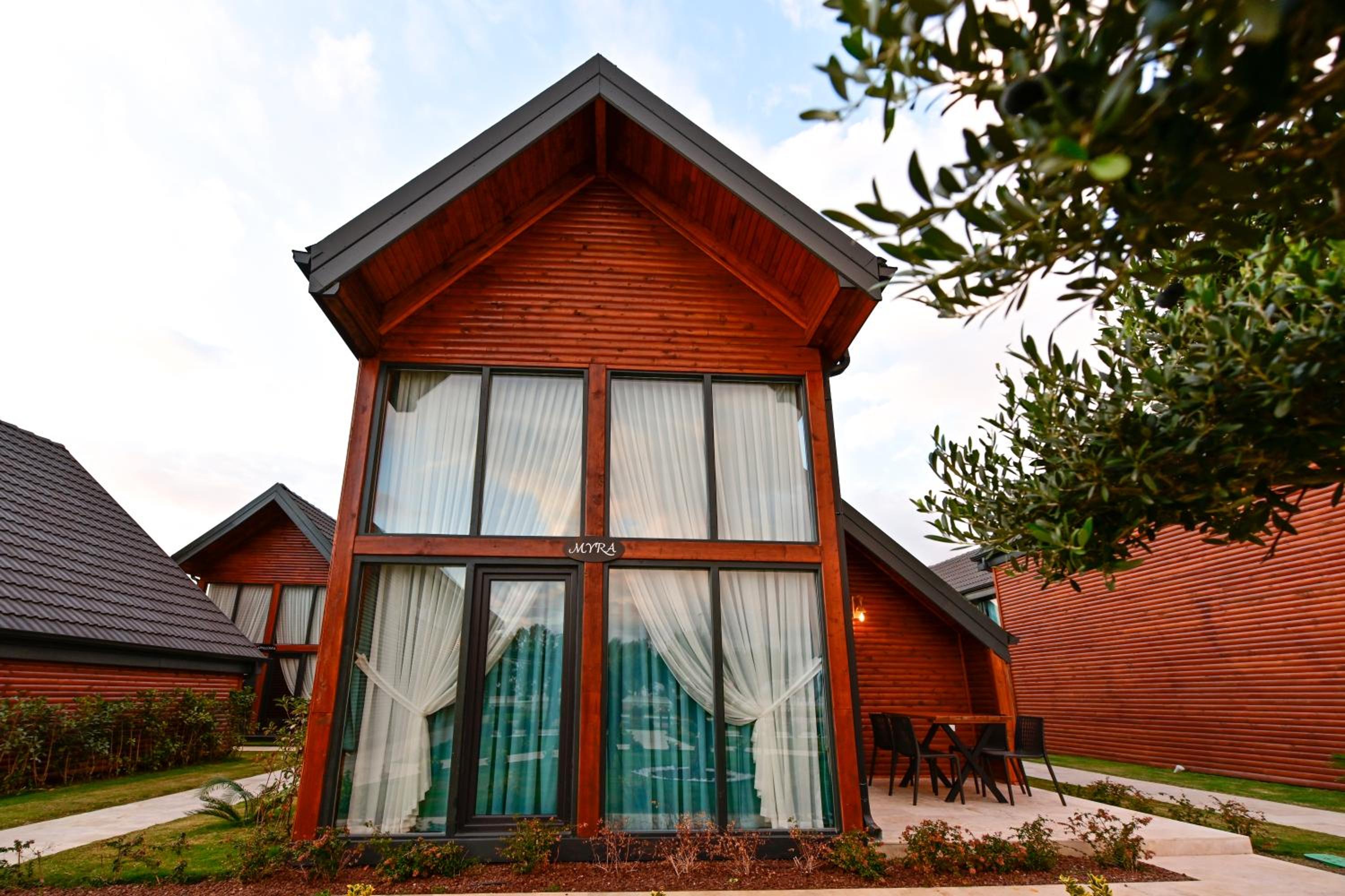 Villa with Garden View photo 3