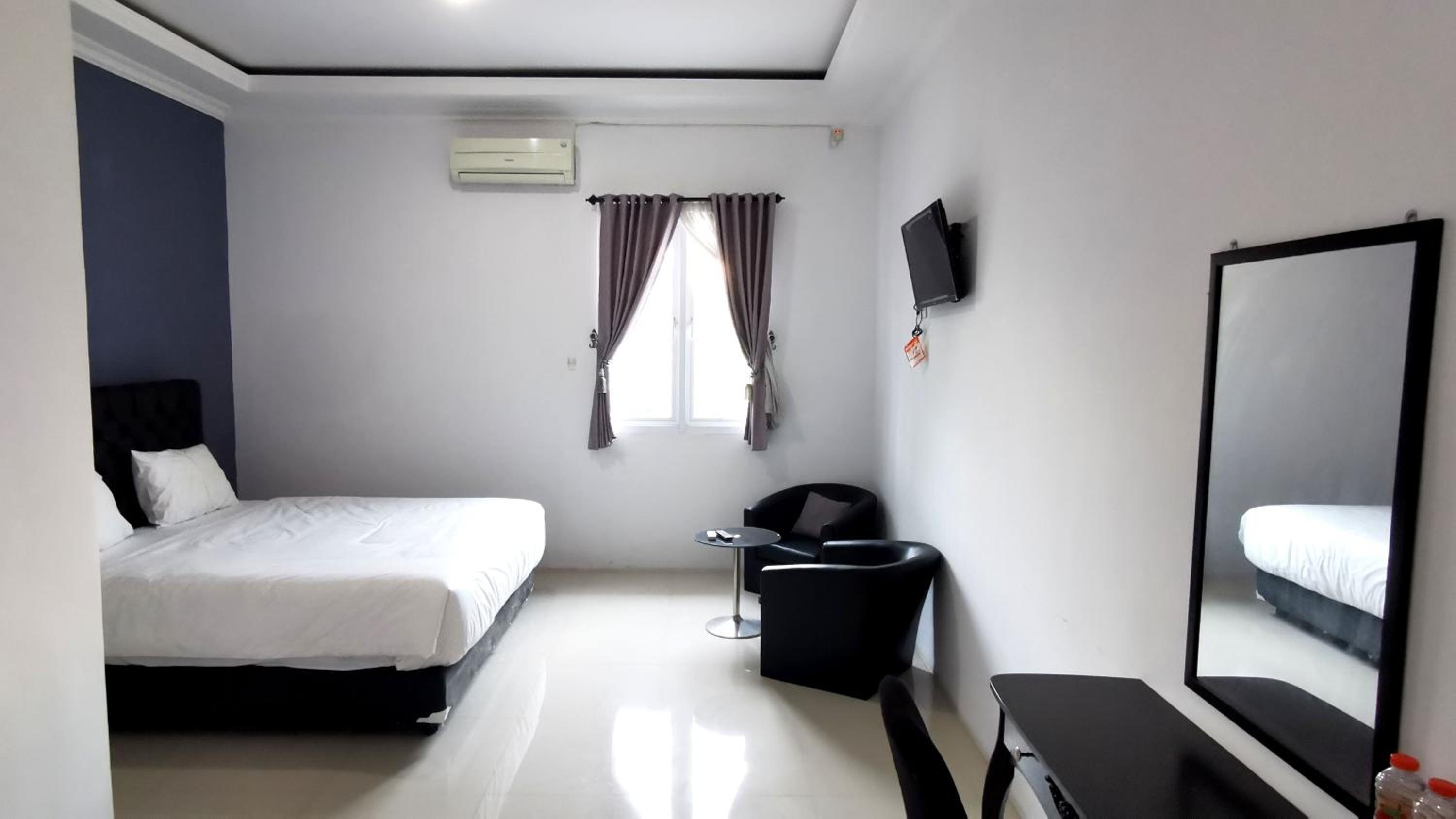 Single Room photo 1