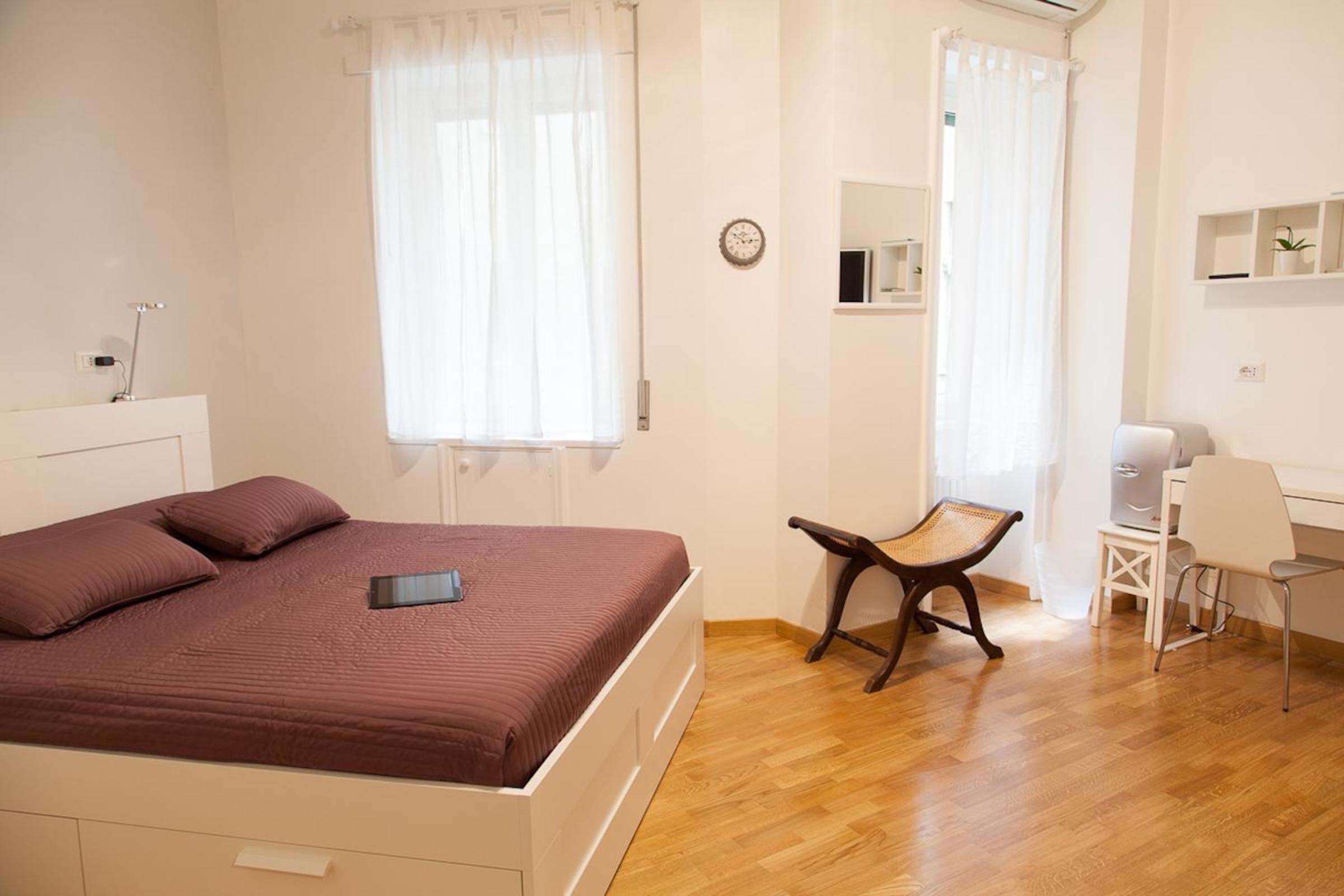 Double Room with Private Bathroom photo 1