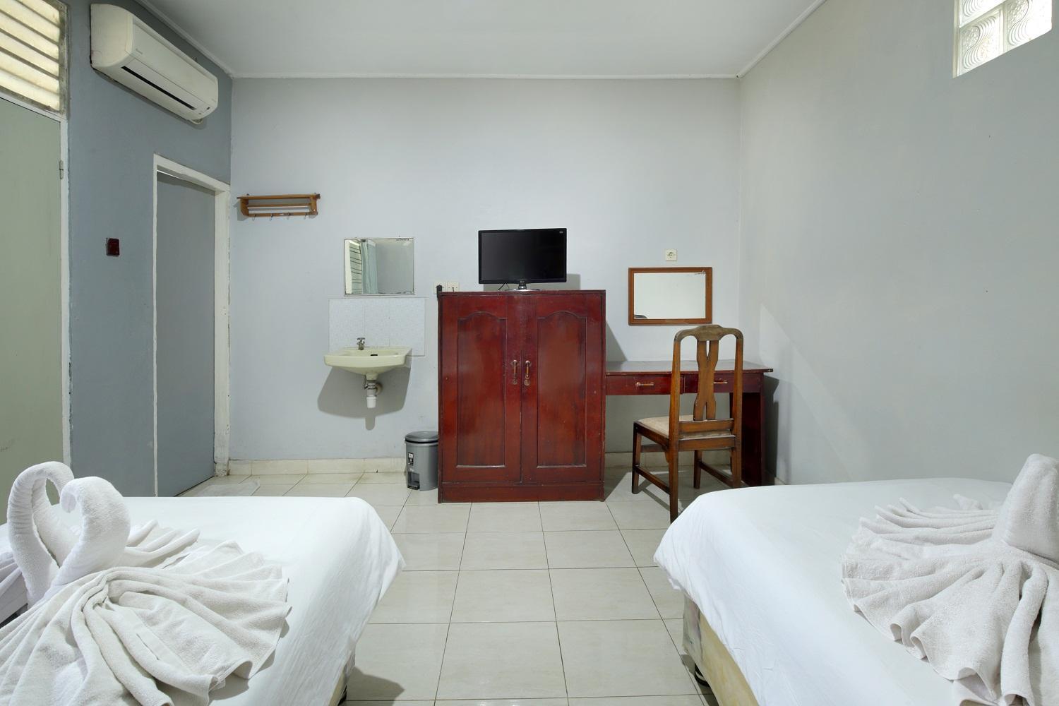 Superior Double Or Twin Room photo 3