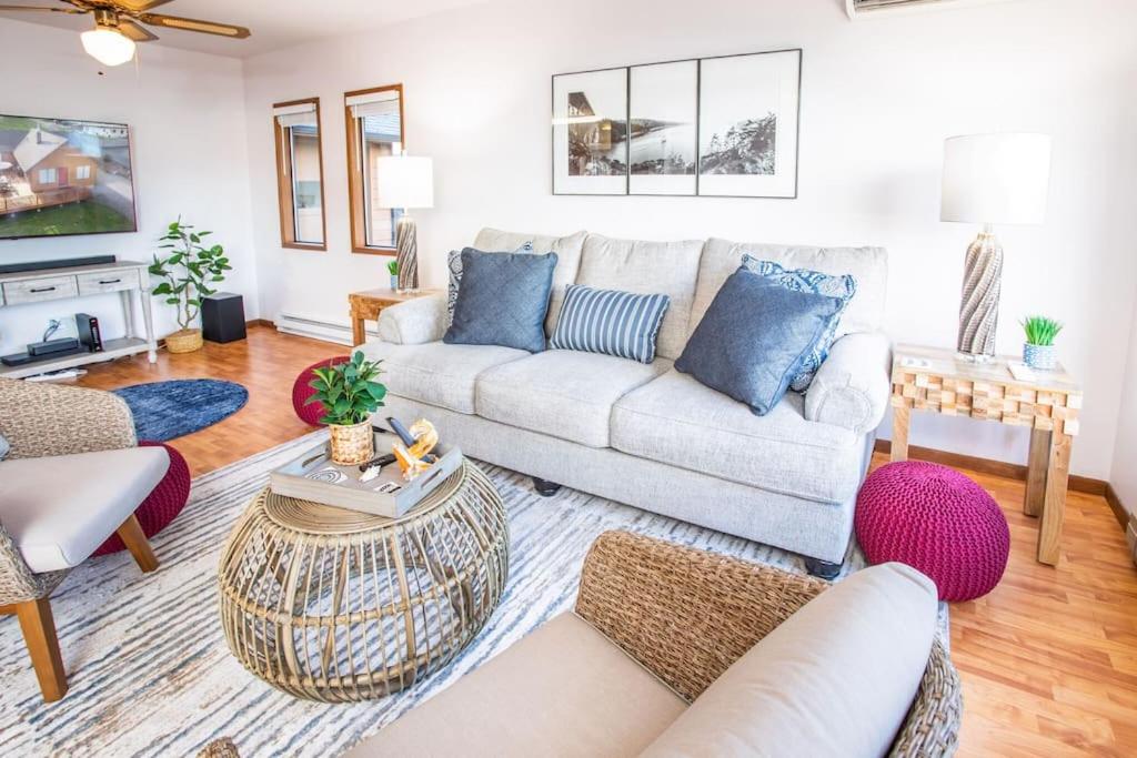Three-Bedroom House photo 1