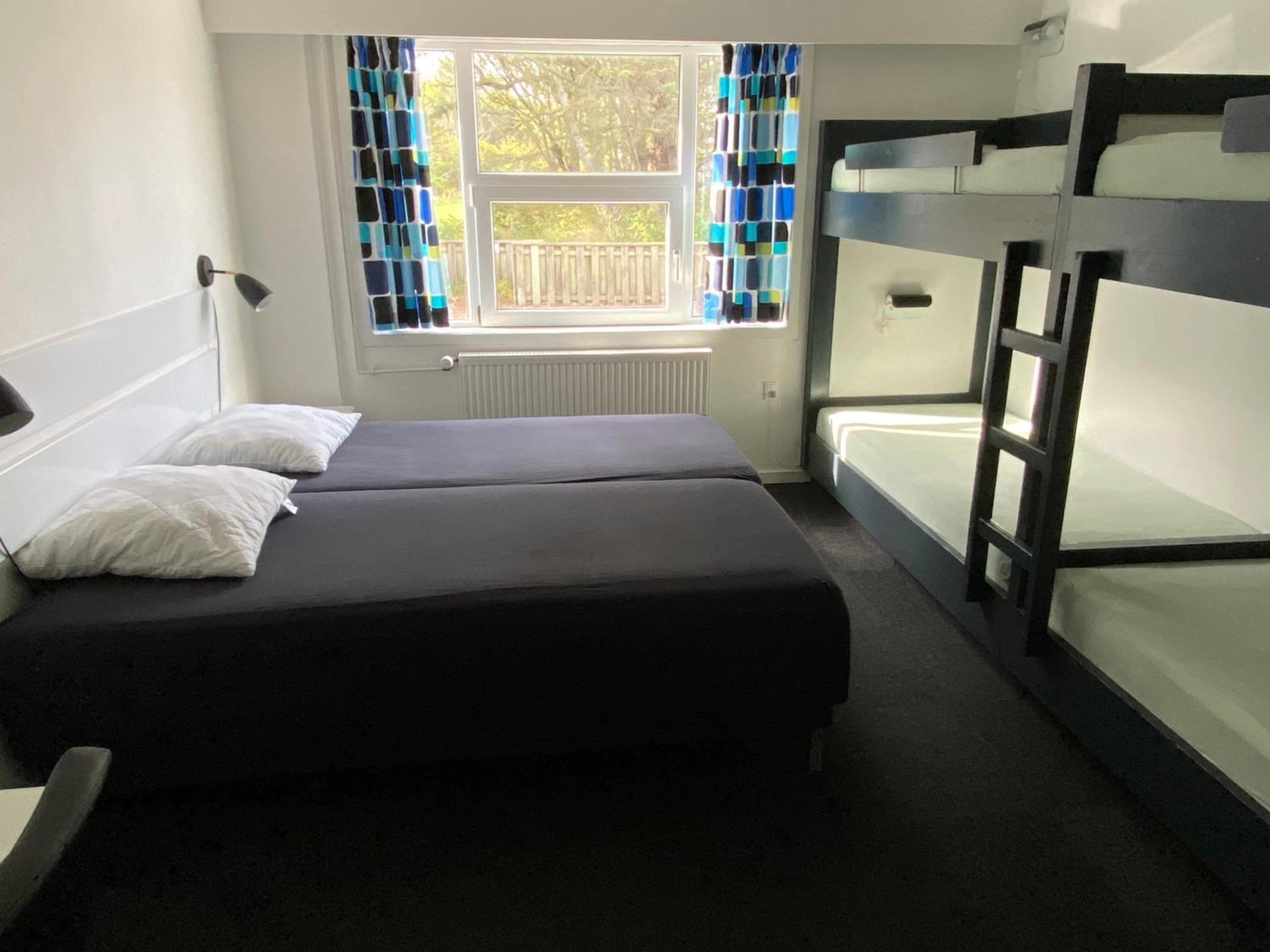 Deluxe Family Room (B-Plus) photo 1