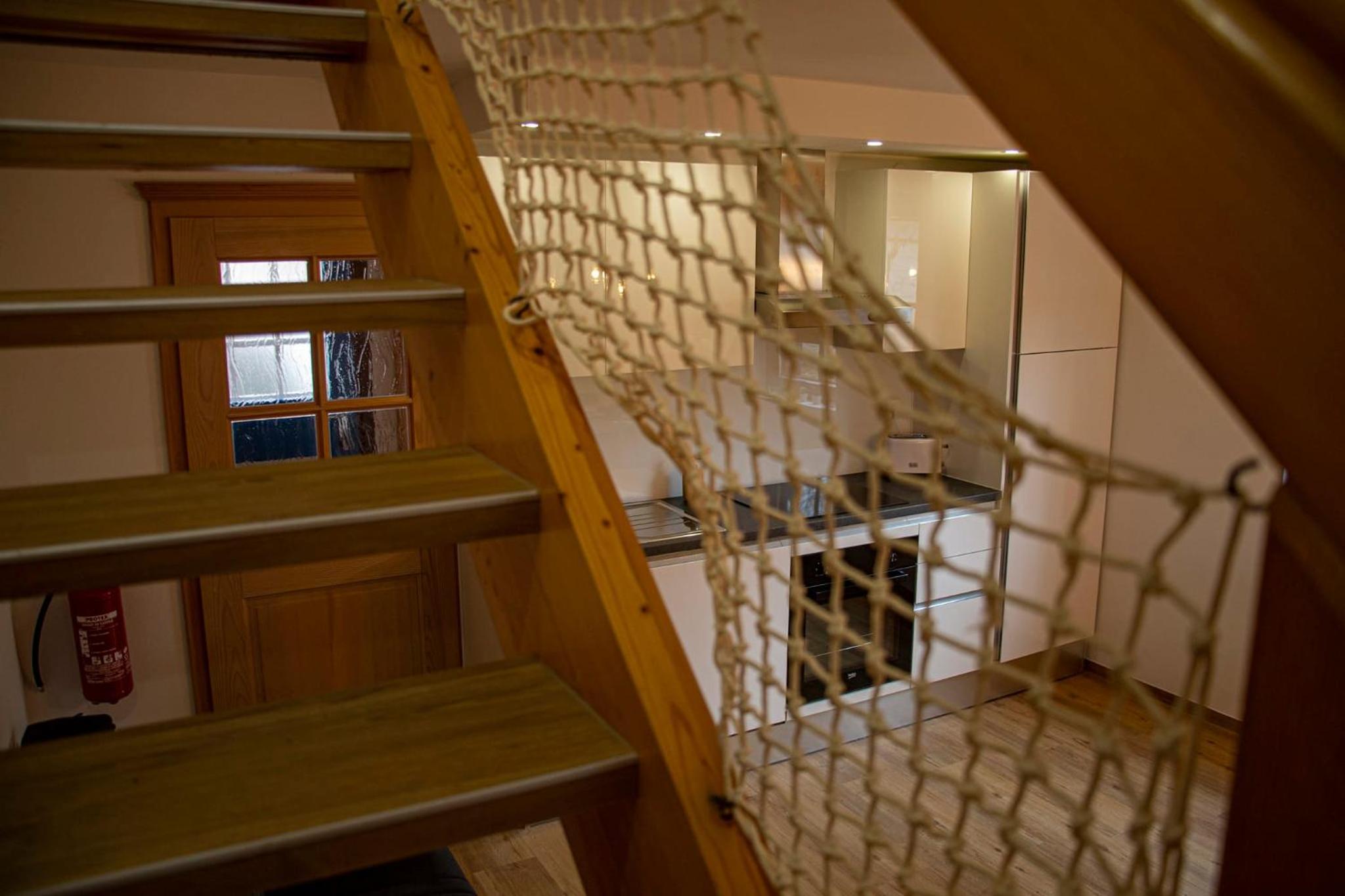 Apartment - Split Level photo 2