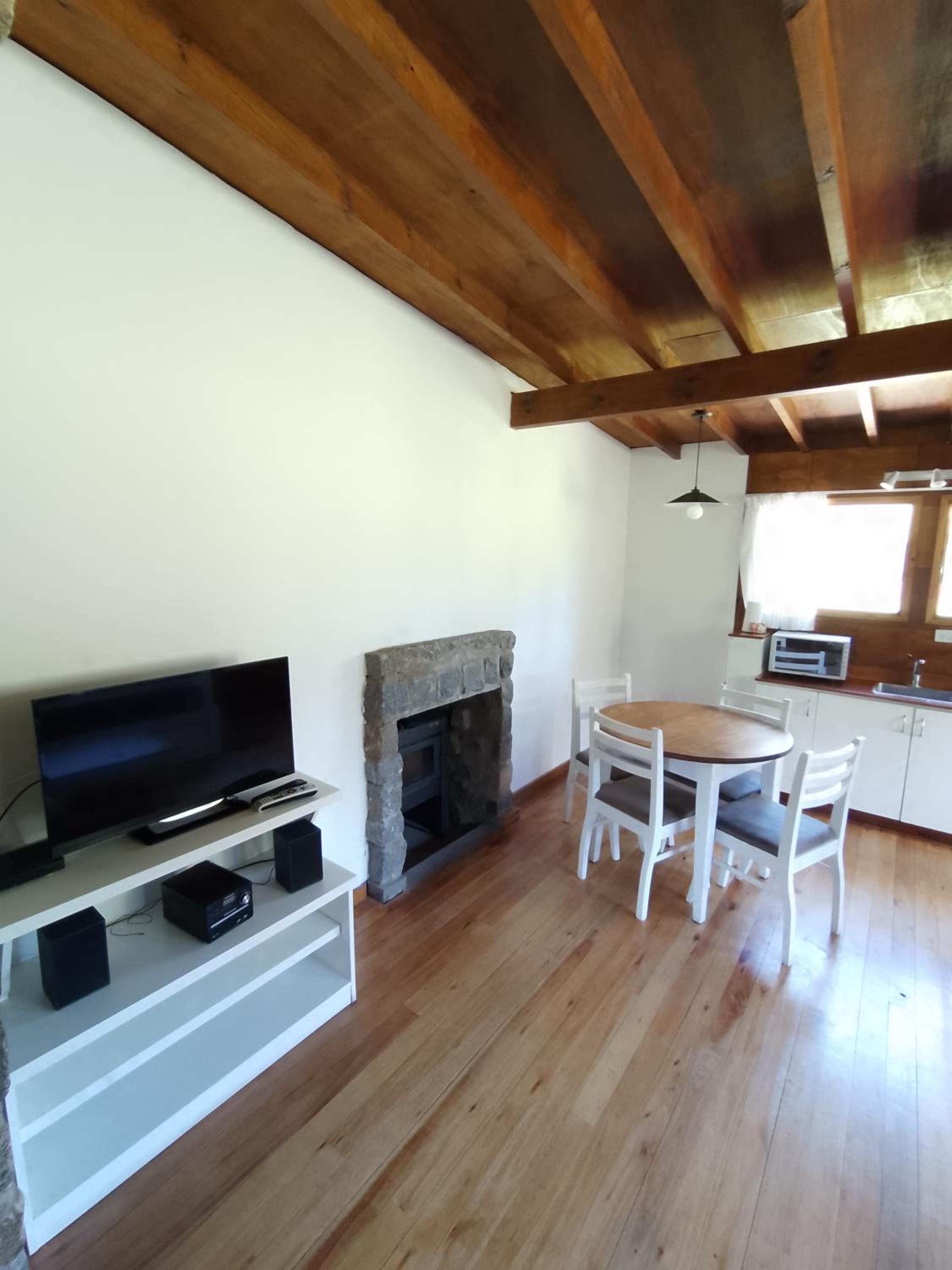 One-Bedroom Bungalow photo 1