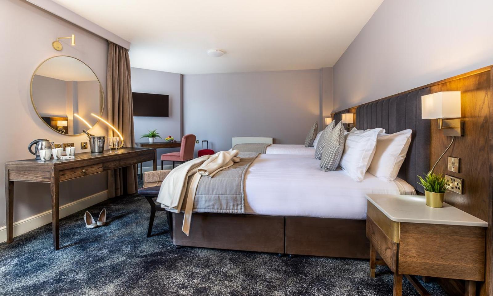 Executive Triple Room photo 1