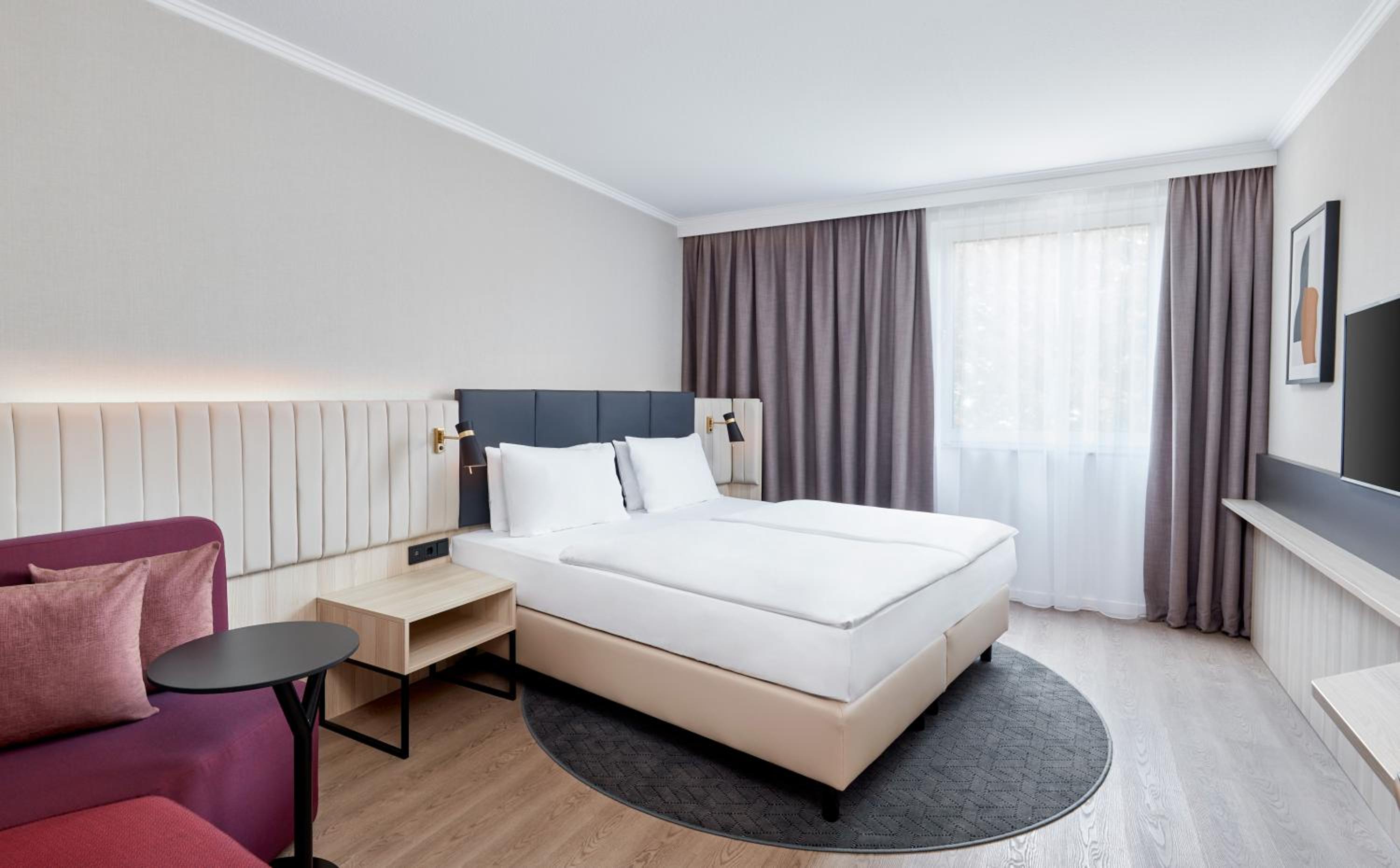 Junior King Suite - Photo 1