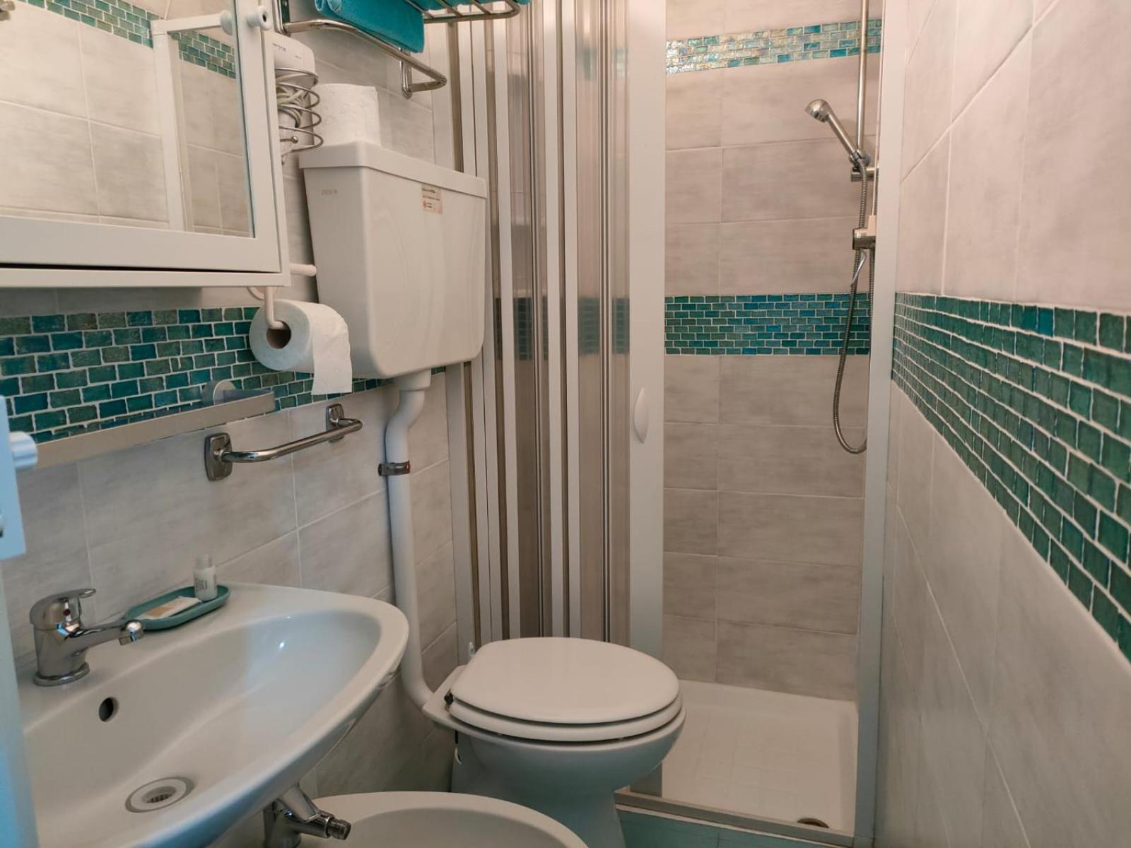 Standard Single Room photo 2