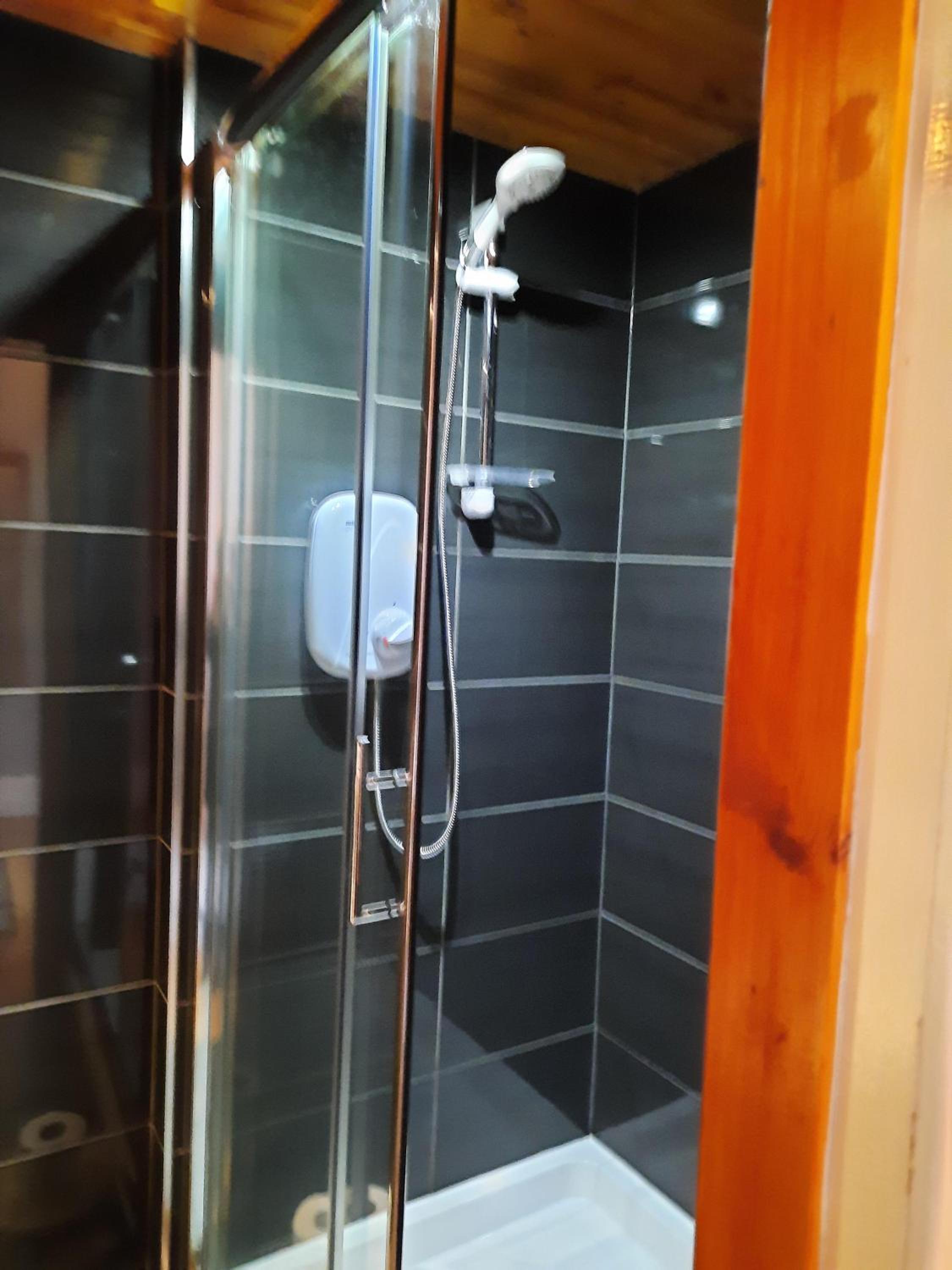 Small Double Room - Photo 6