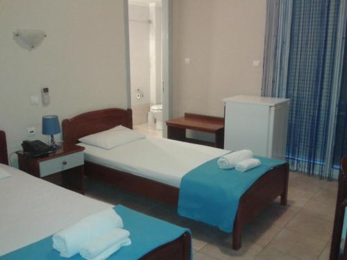 Single Room photo 2