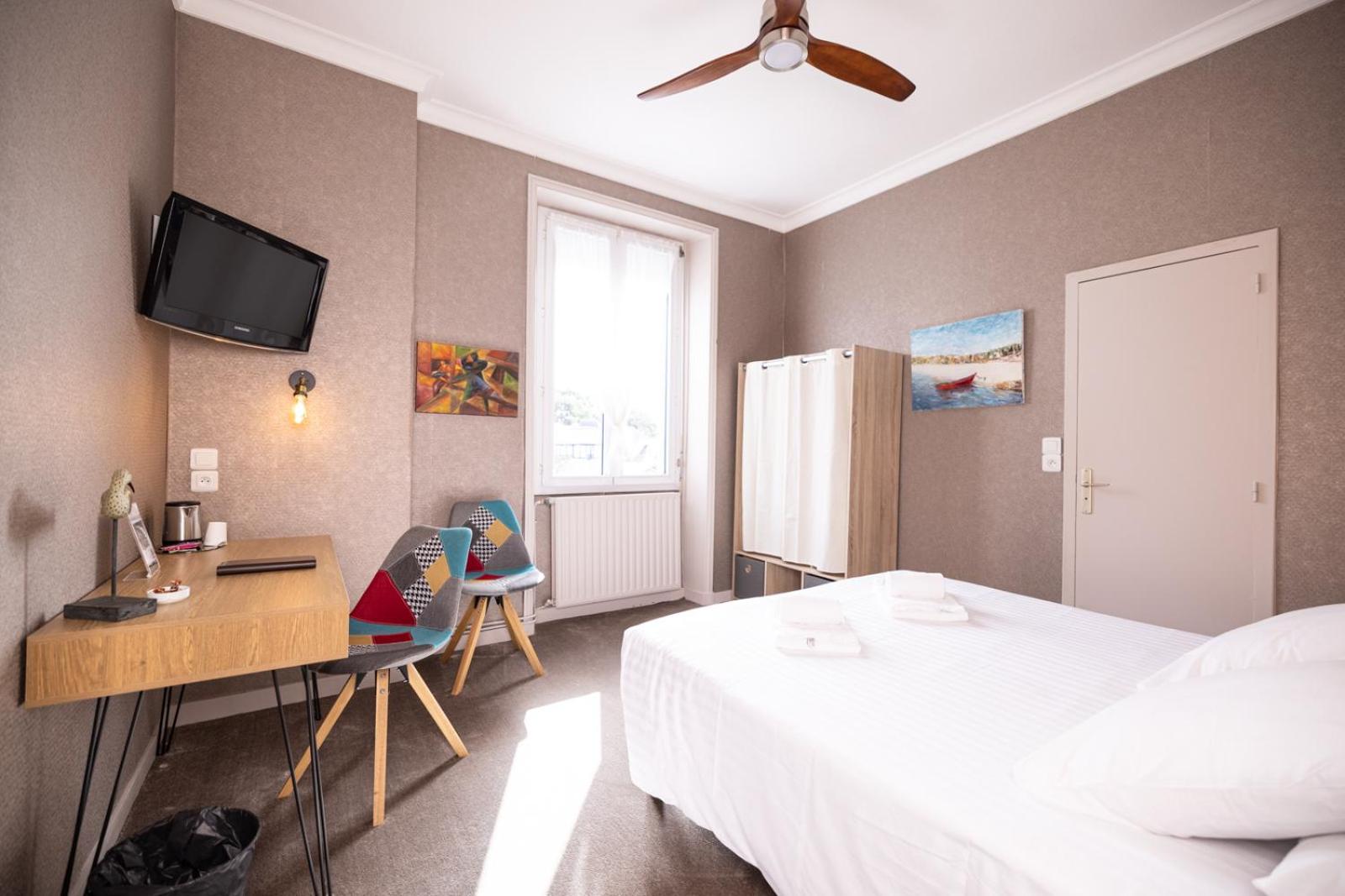 Superior Double Room - Photo 2
