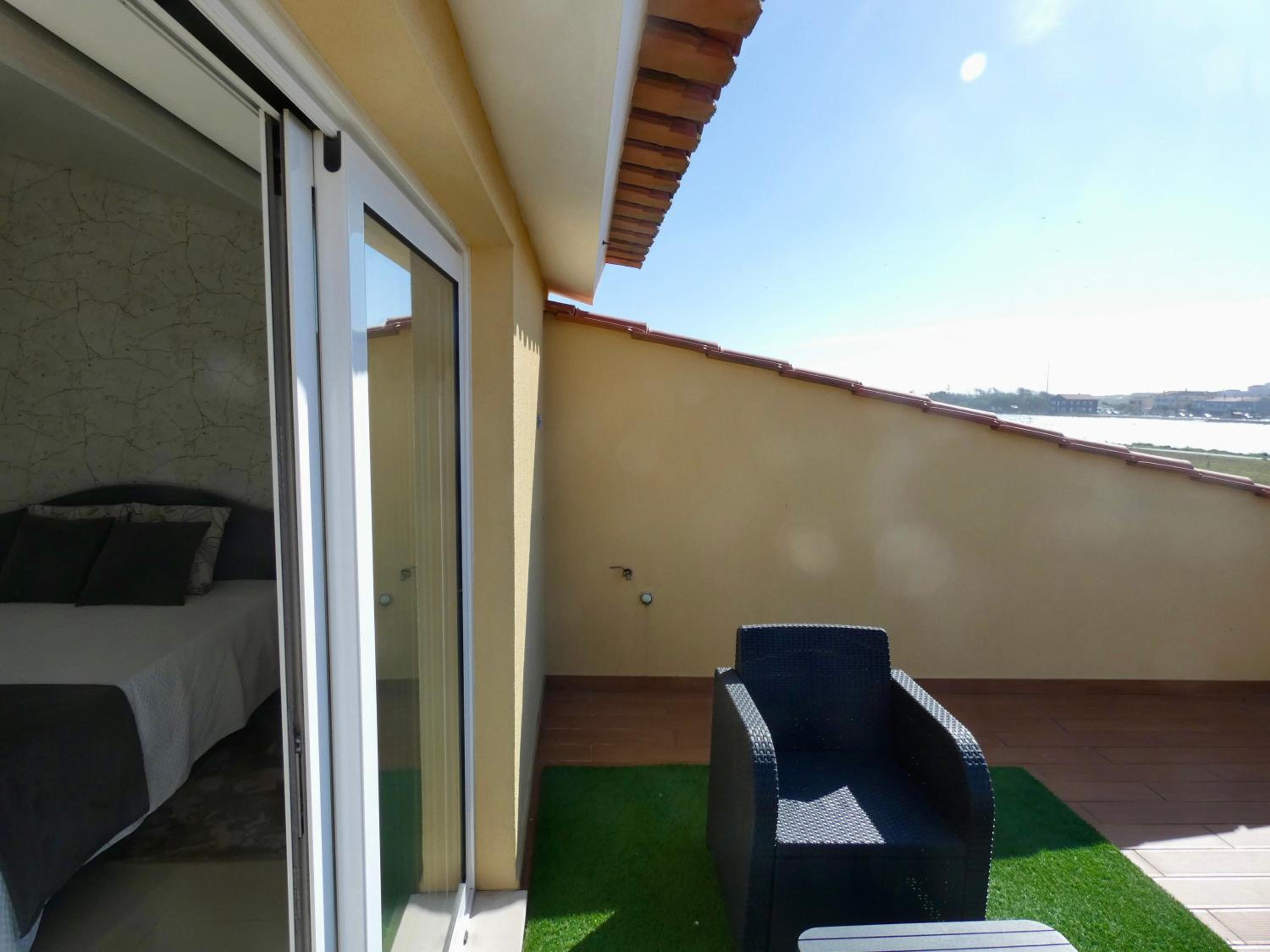Double Room with Terrace - Photo 10