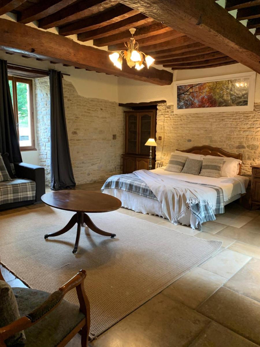 One-Bedroom House photo 1