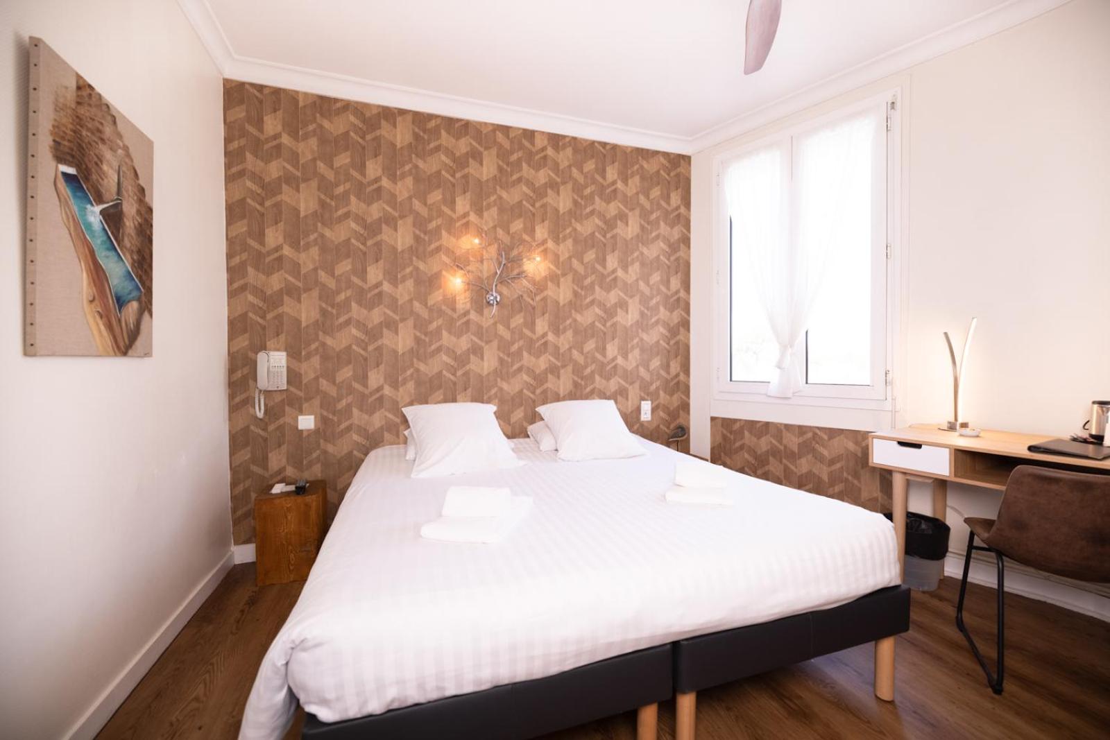 Superior Double Room - Photo 9