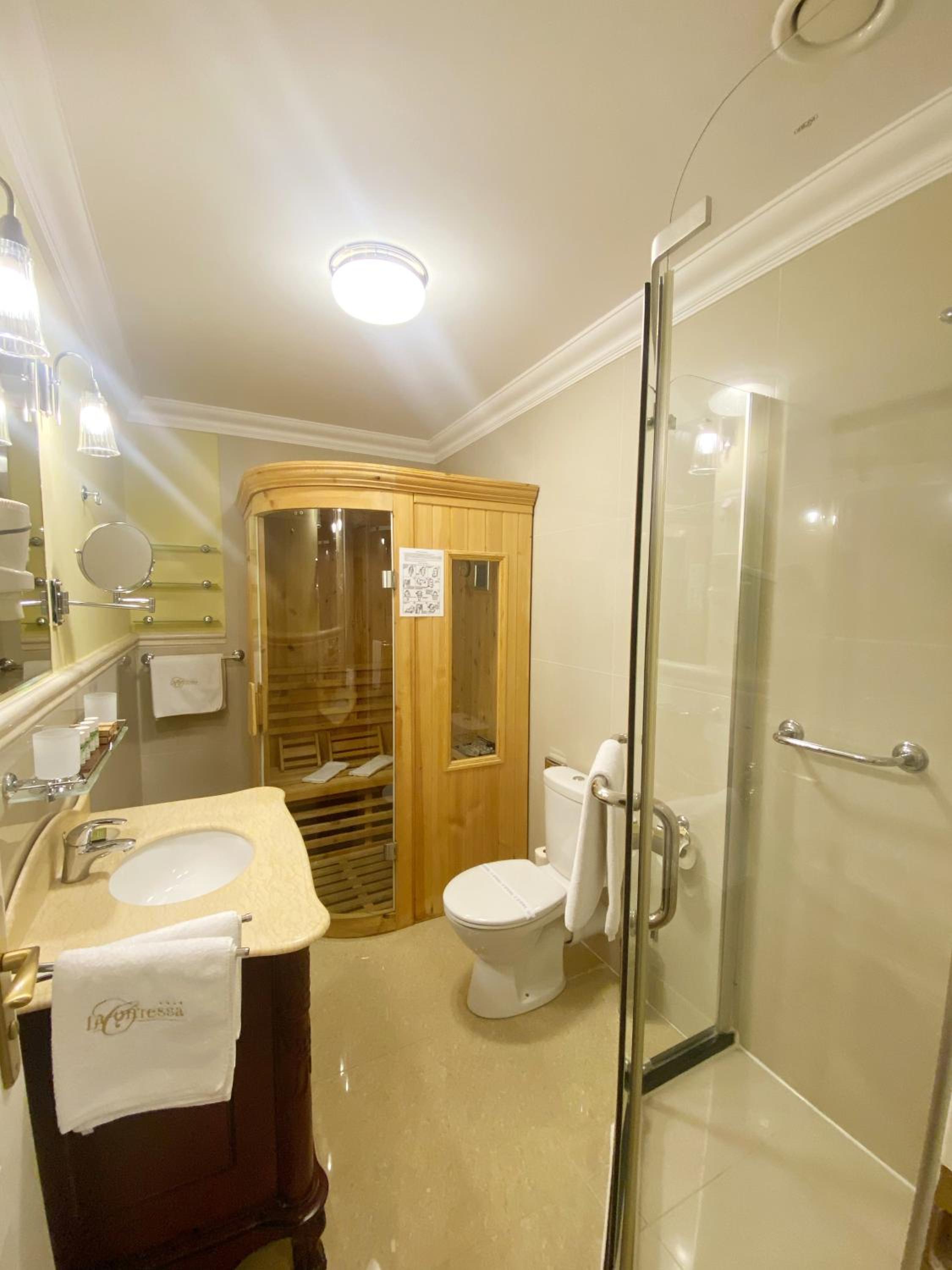 Superior Double Room Manzard - Castle photo 2