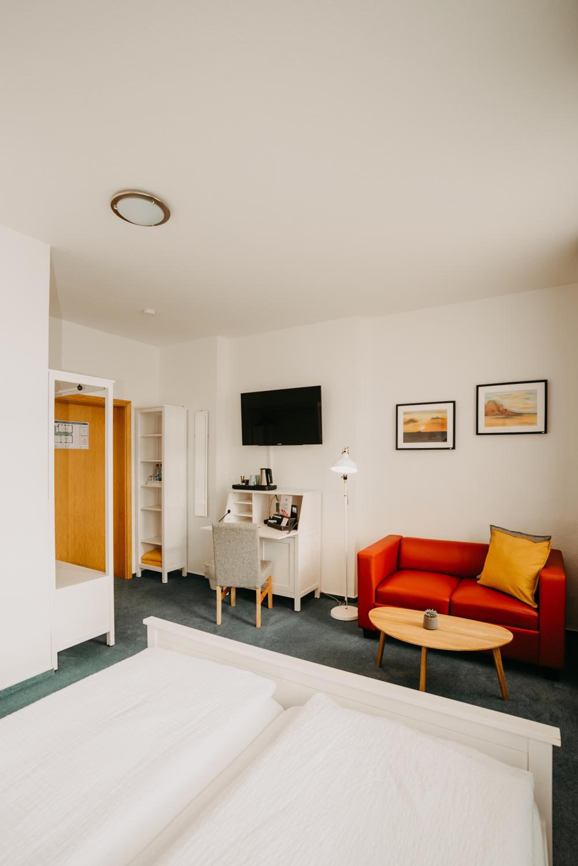 Double Room - Photo 1