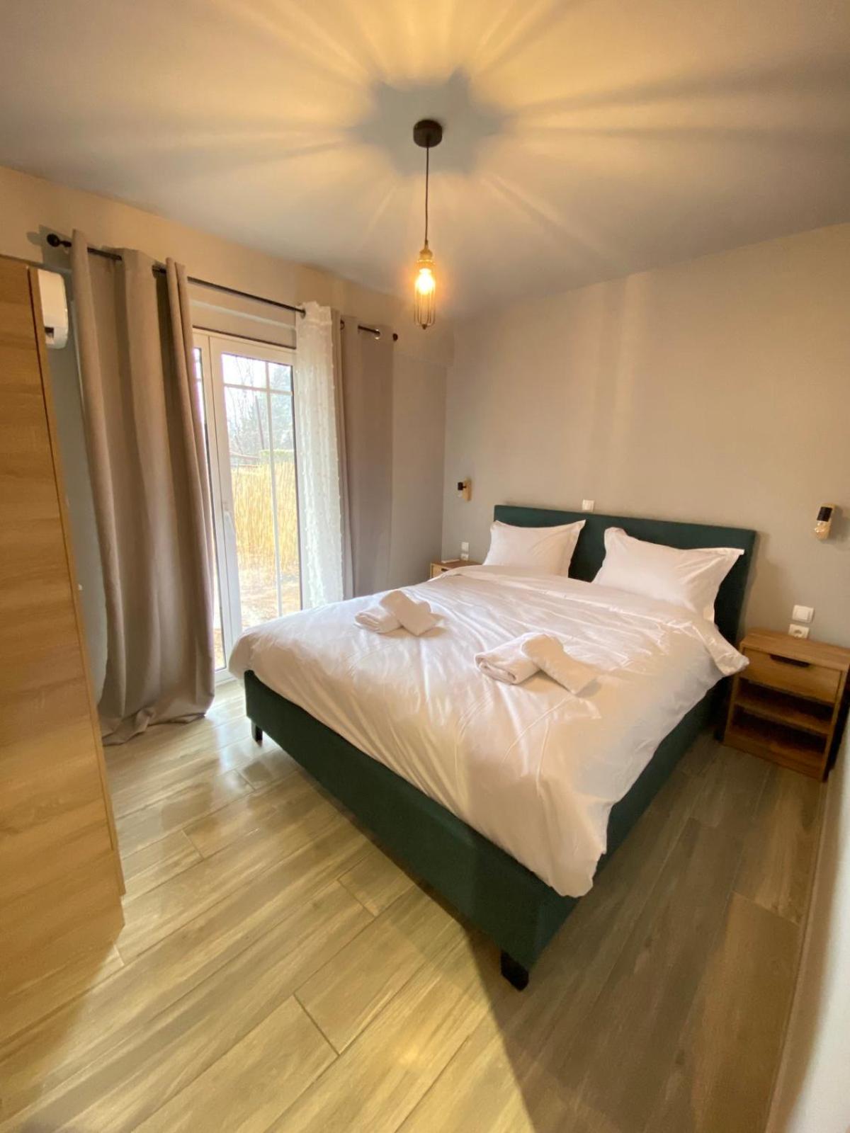 Deluxe Apartment - Photo 9
