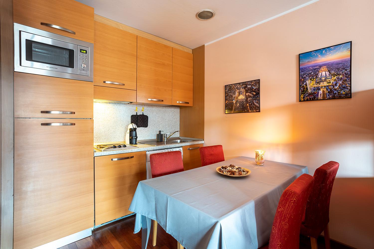 One-Bedroom Apartment photo 2