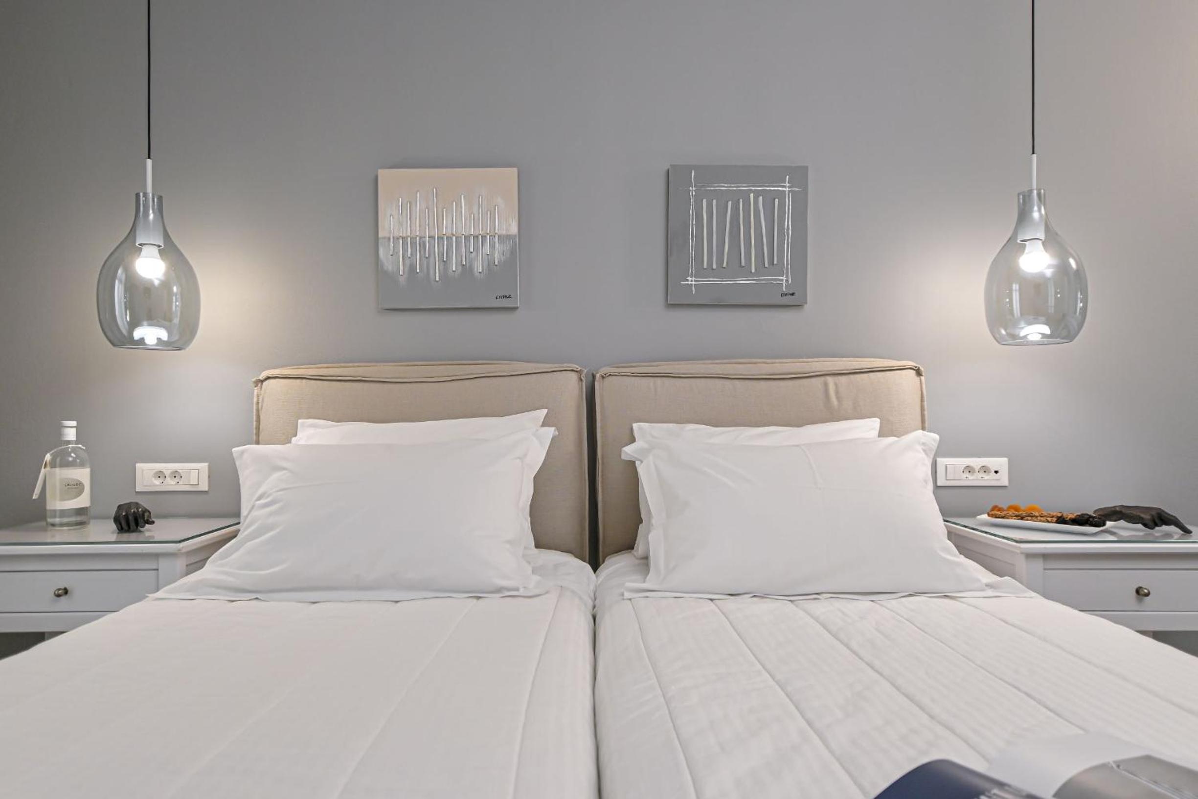 Double or Twin Room photo 3