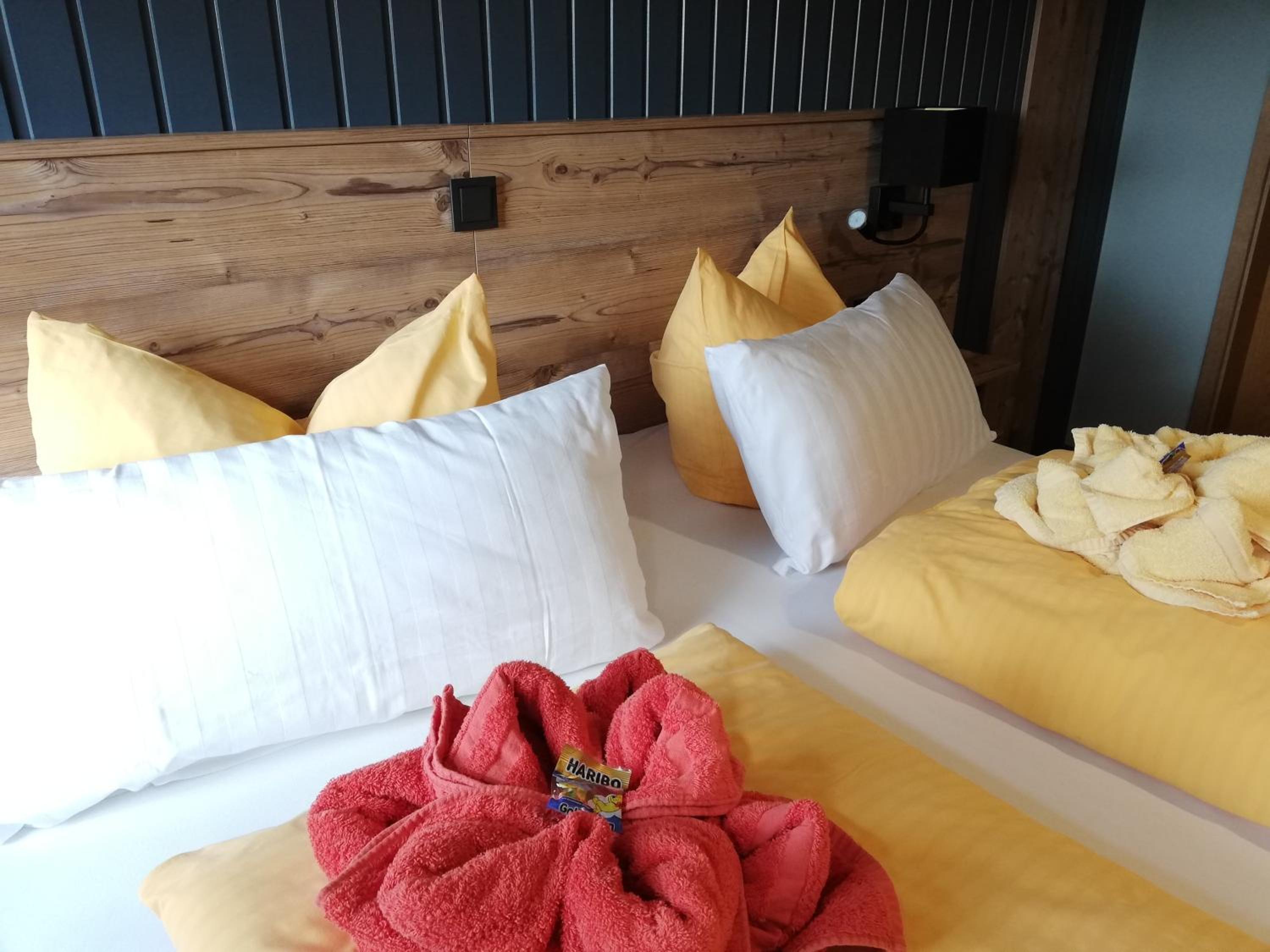 Double Room - Photo 6