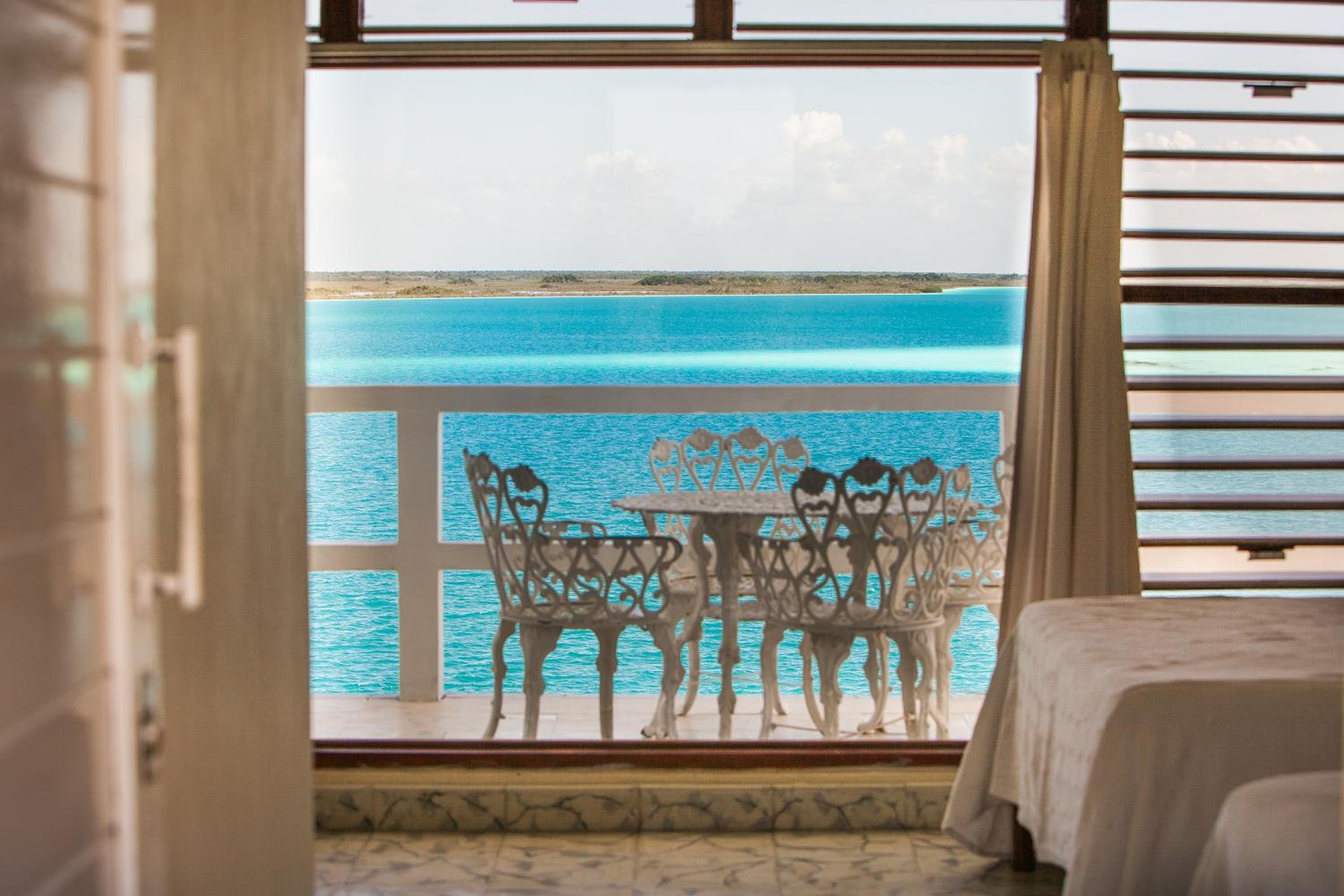 Superior Double Room with Two Double Beds - Photo 3