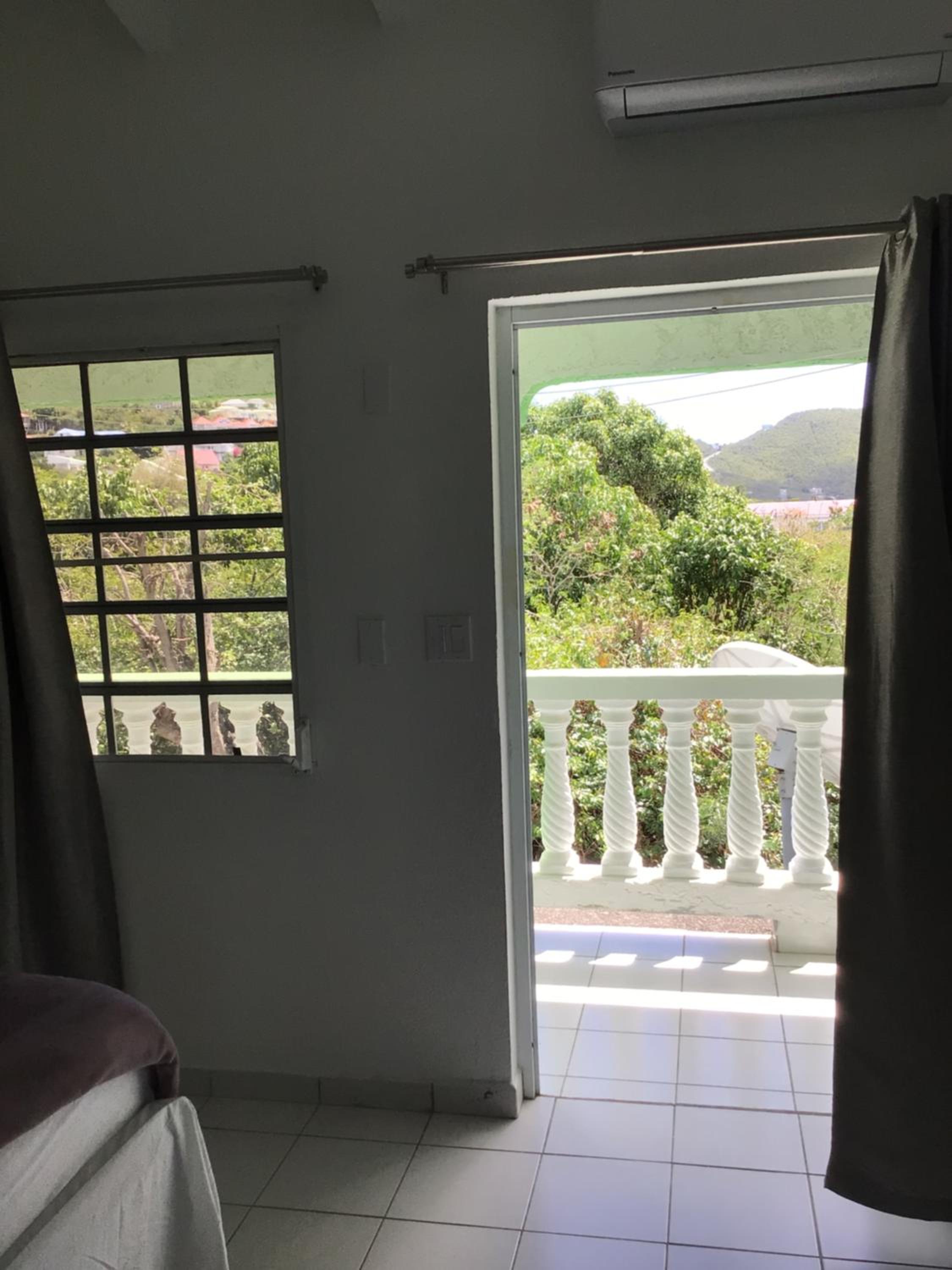 King Room with Balcony photo 3