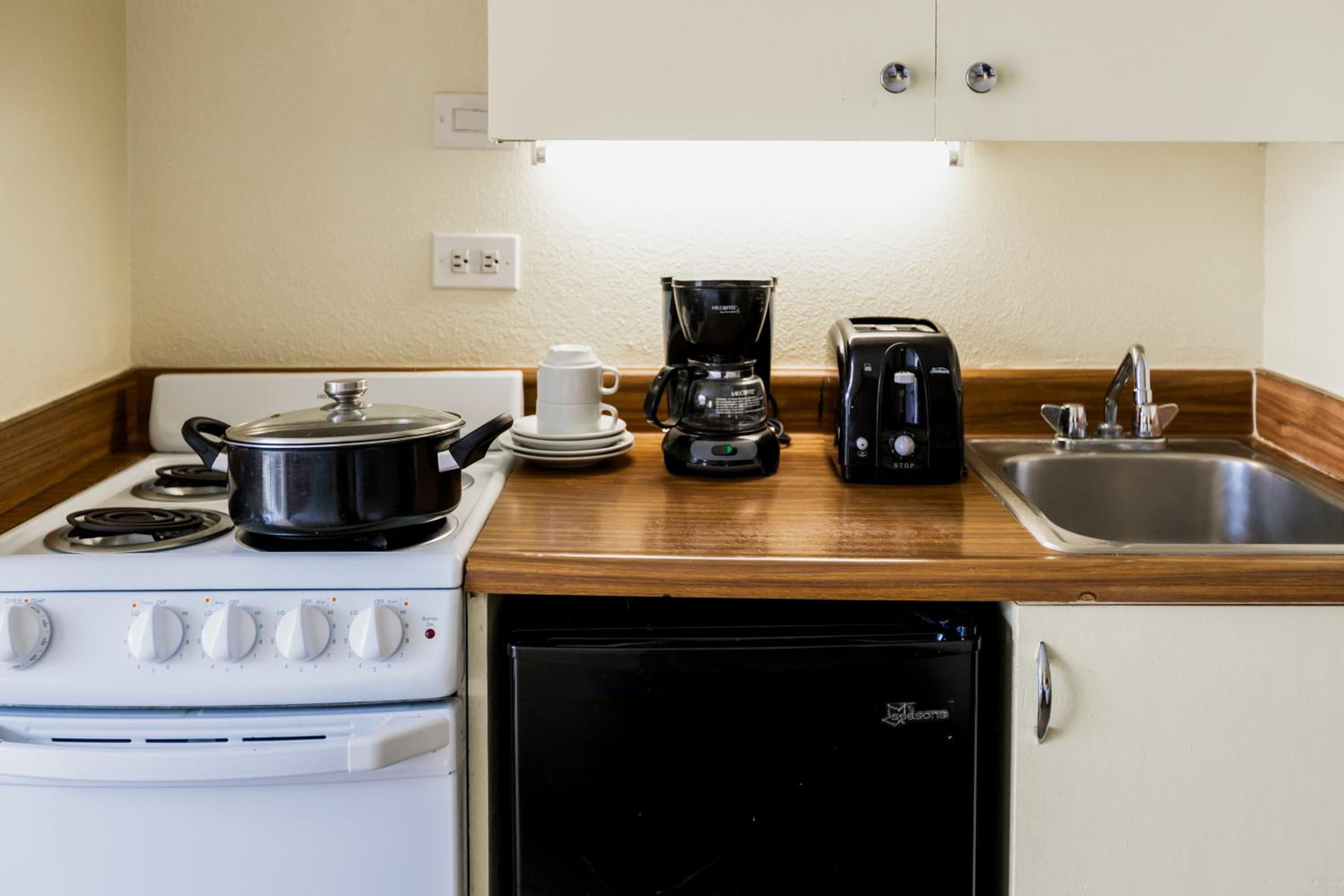 City View Deluxe One King with Kitchen photo 2