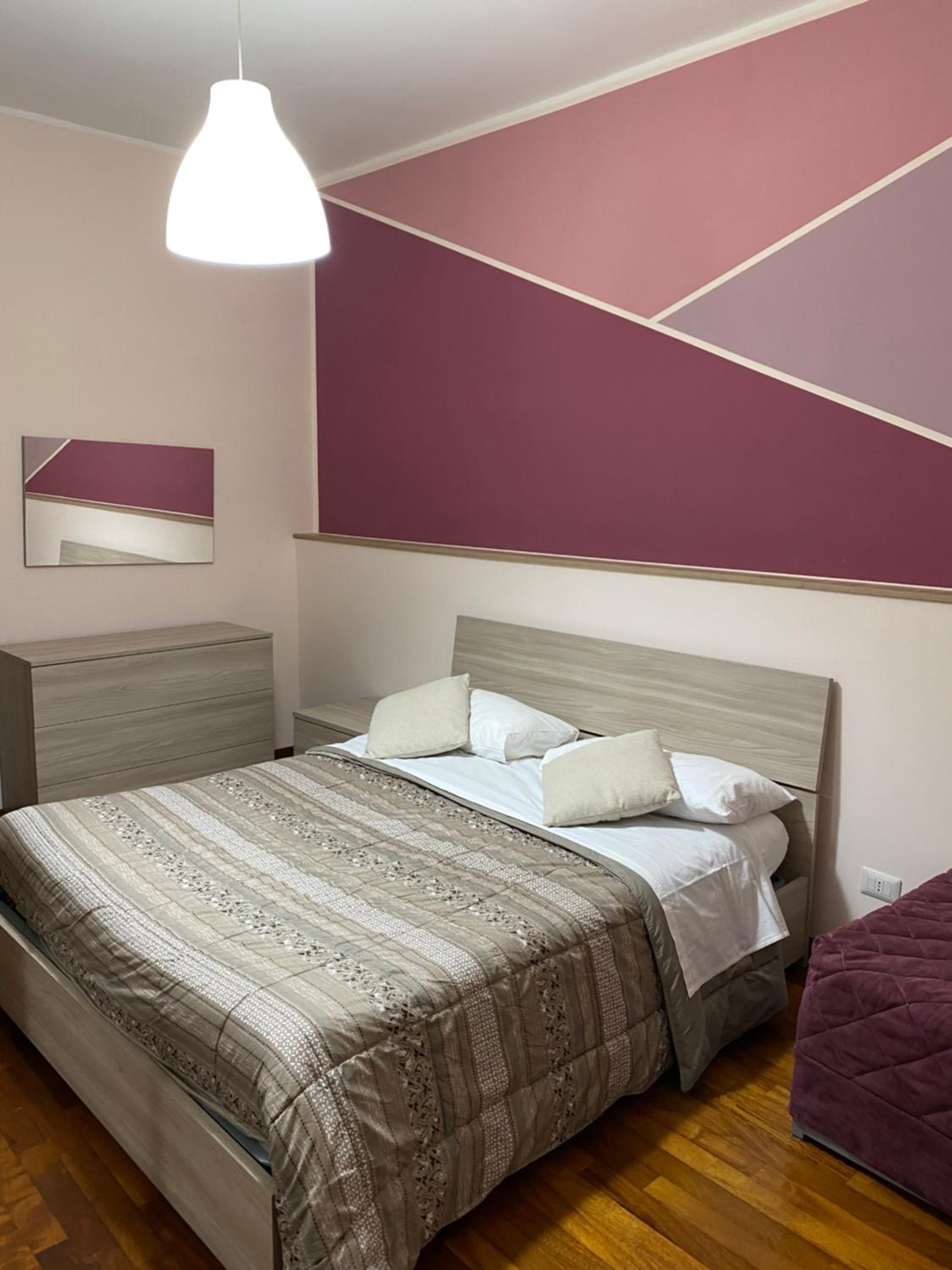 Double Room with extra bed with private bathroom - Photo 11