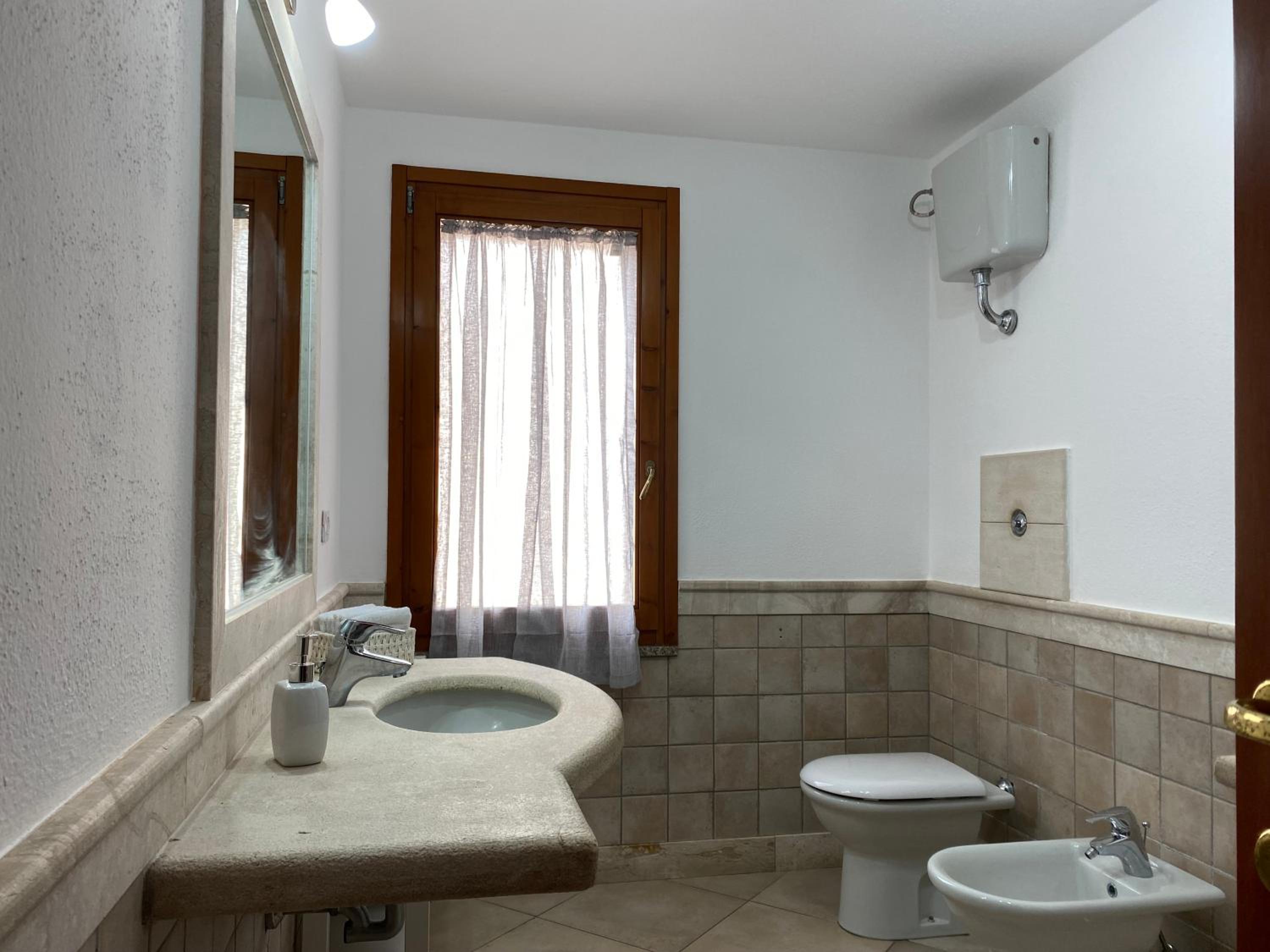 Three-Bedroom House photo 2