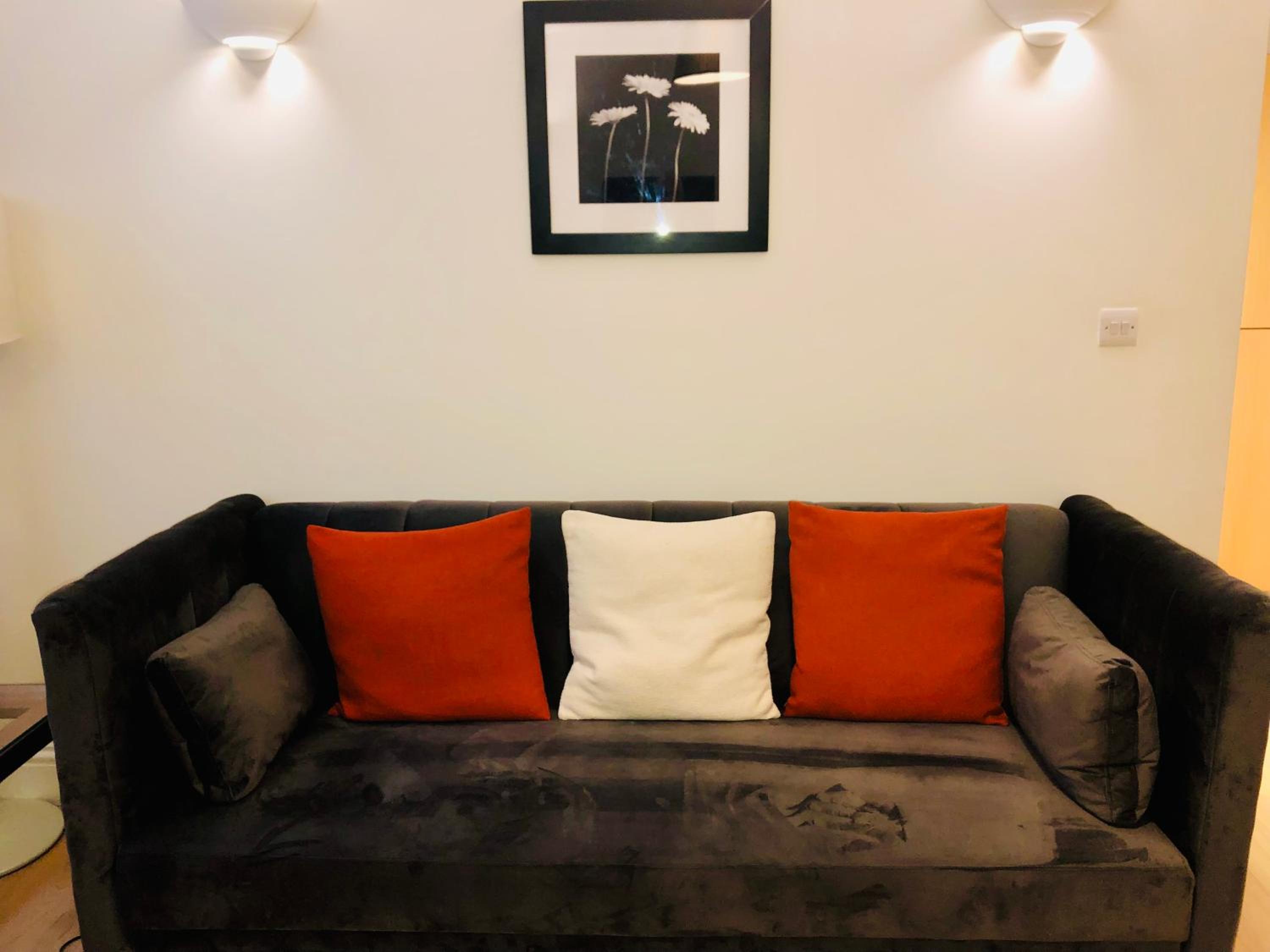 One-Bedroom Apartment - Photo 14