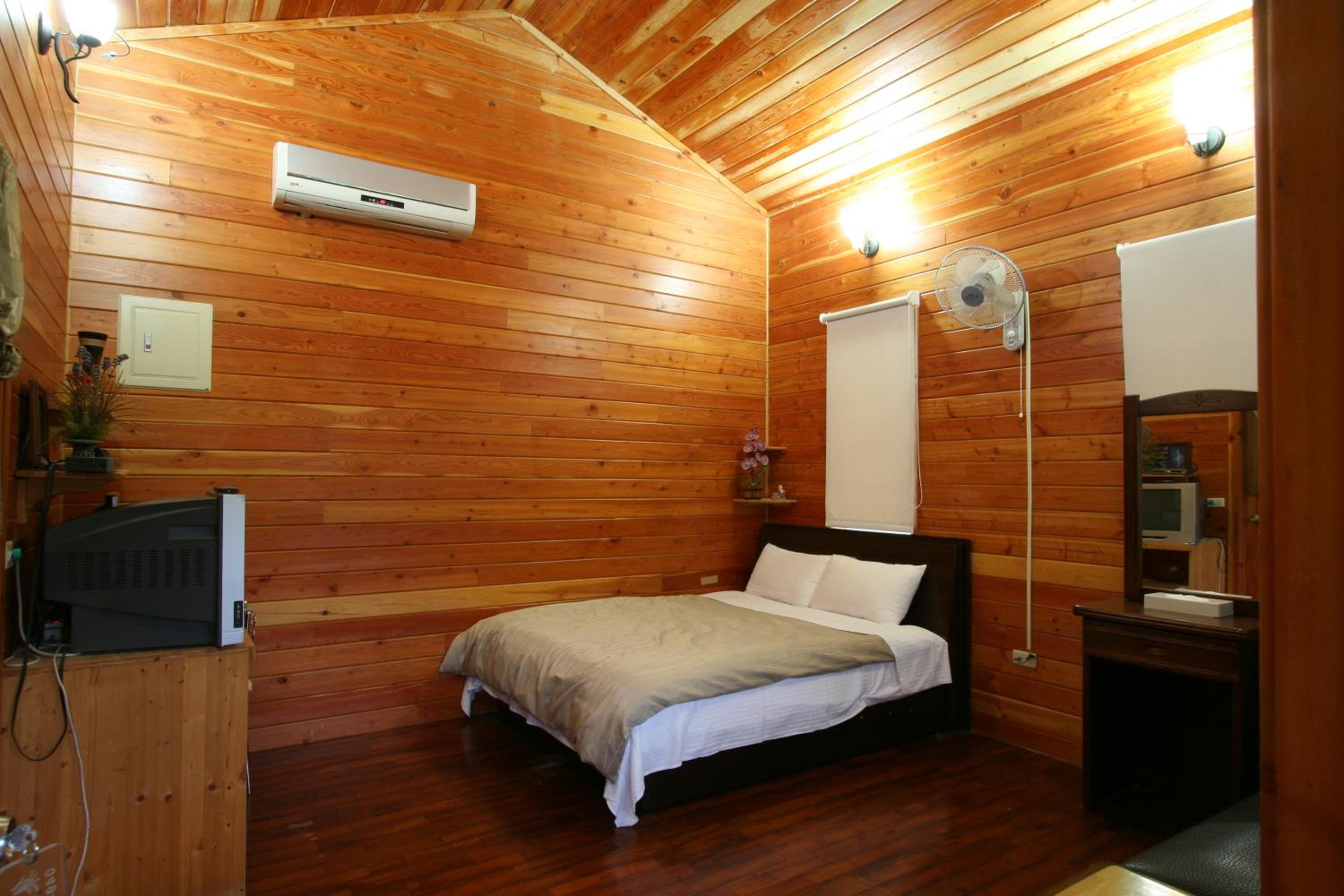 Superior Chalet (2 Adults)