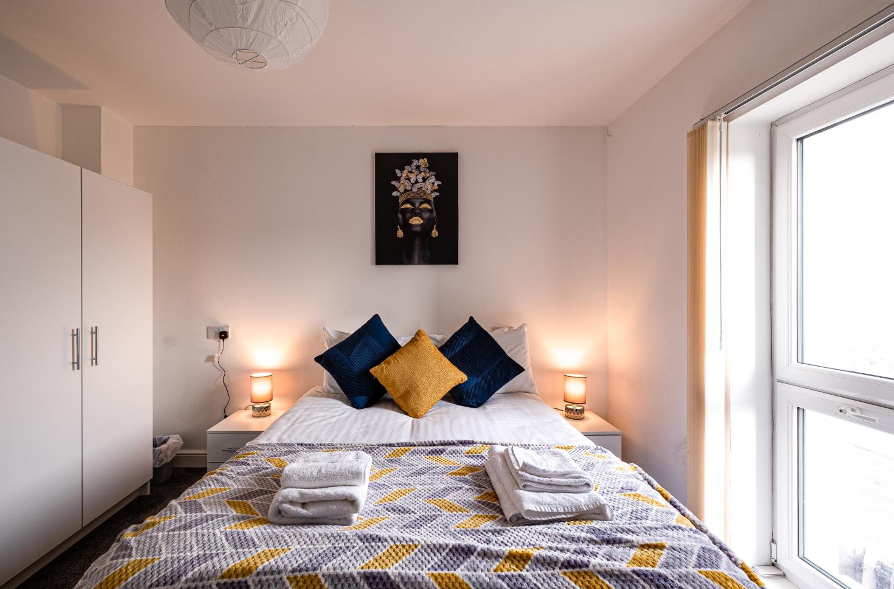 Four-Bedroom House - Photo 1