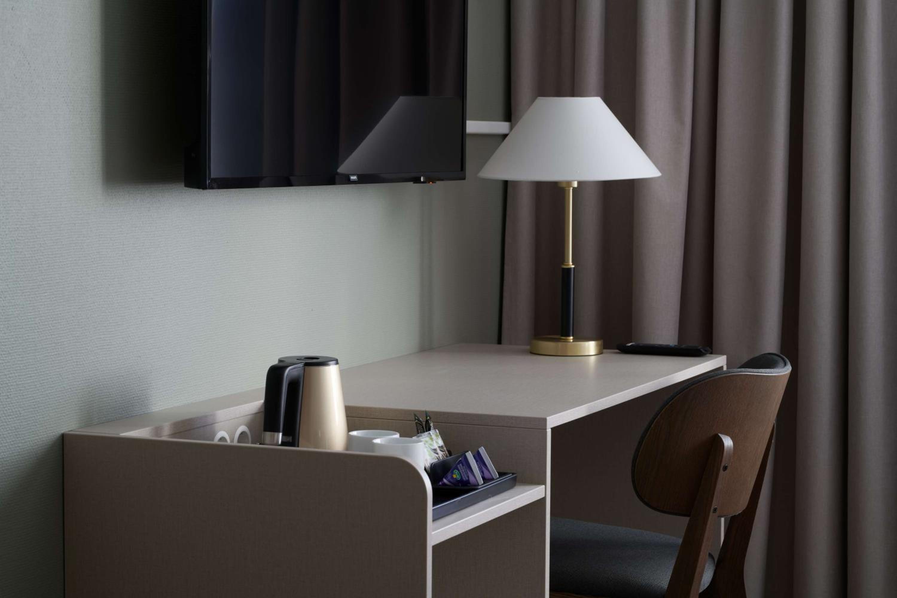 Standard Twin Room - Photo 2