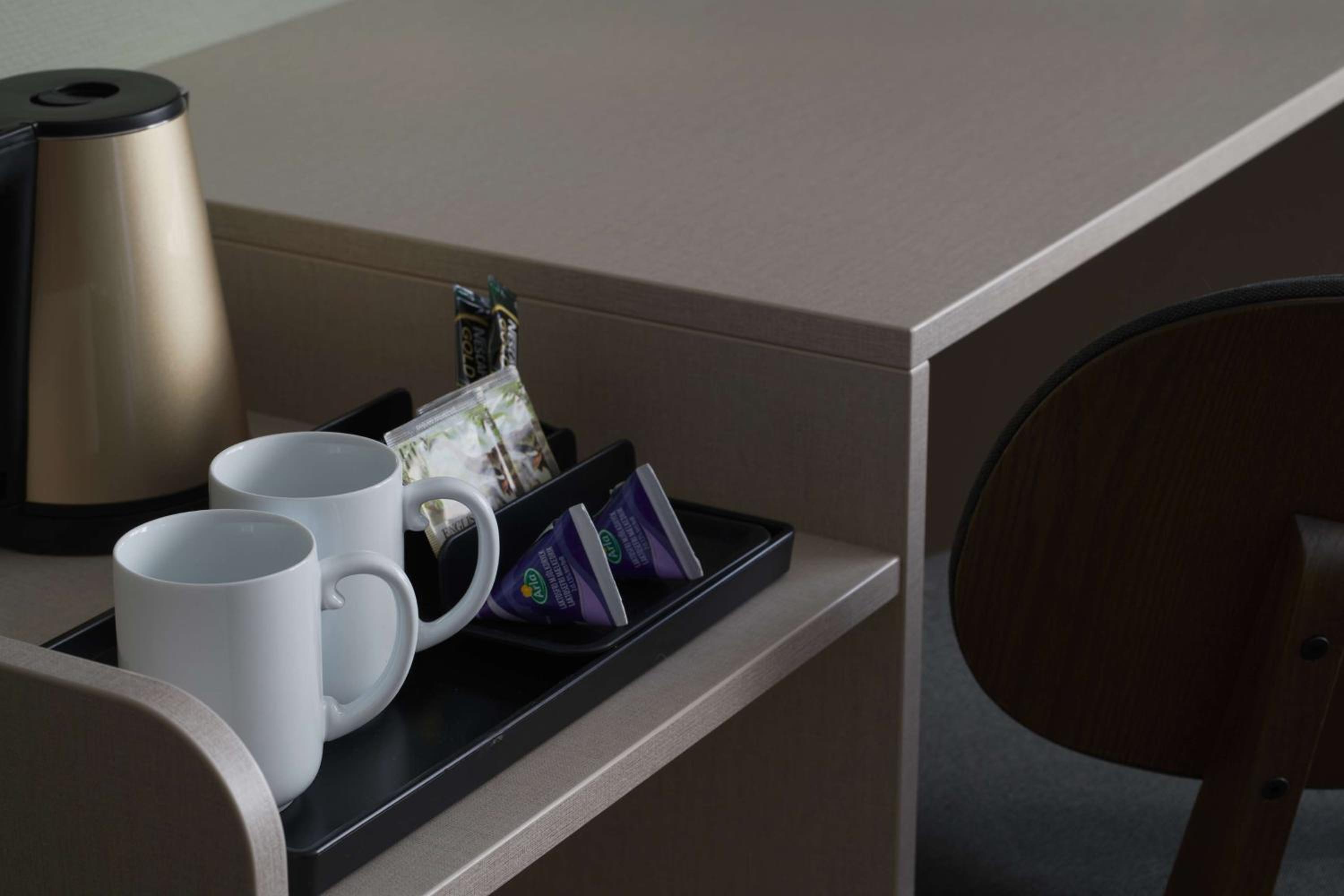 Standard Twin Room - Photo 12