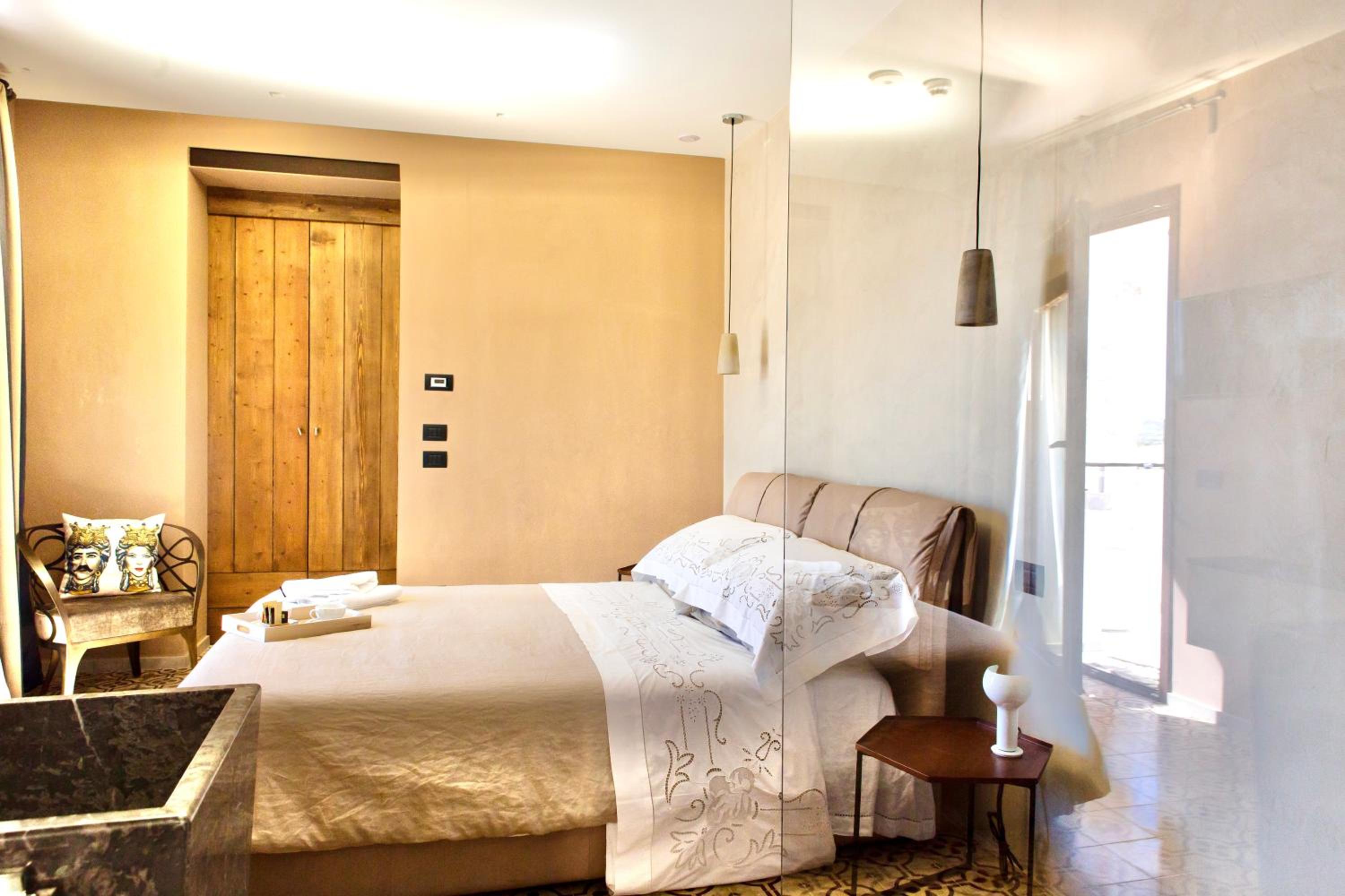 Suite with Terrace - Photo 1